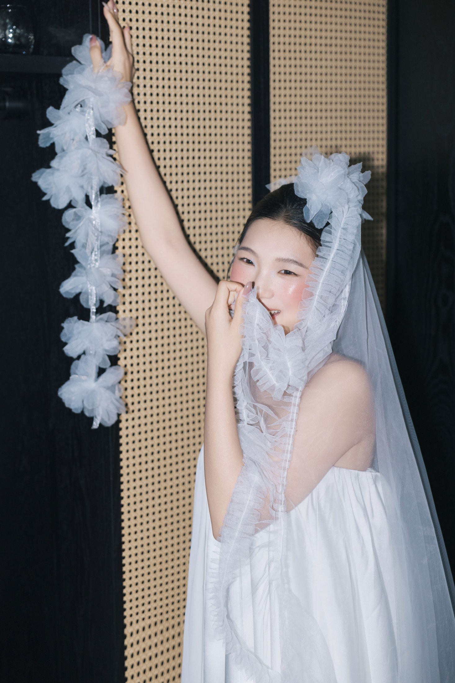 一杯杨枝 – 《光影邂逅白裙的瞬间》[41P]