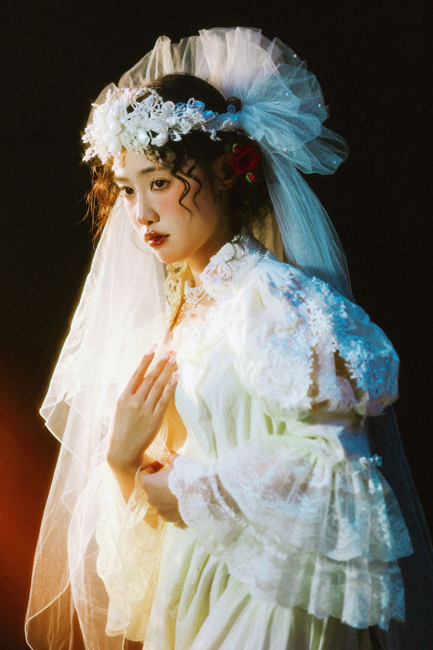 豆子 – 《曾捡到一束光》[14P]