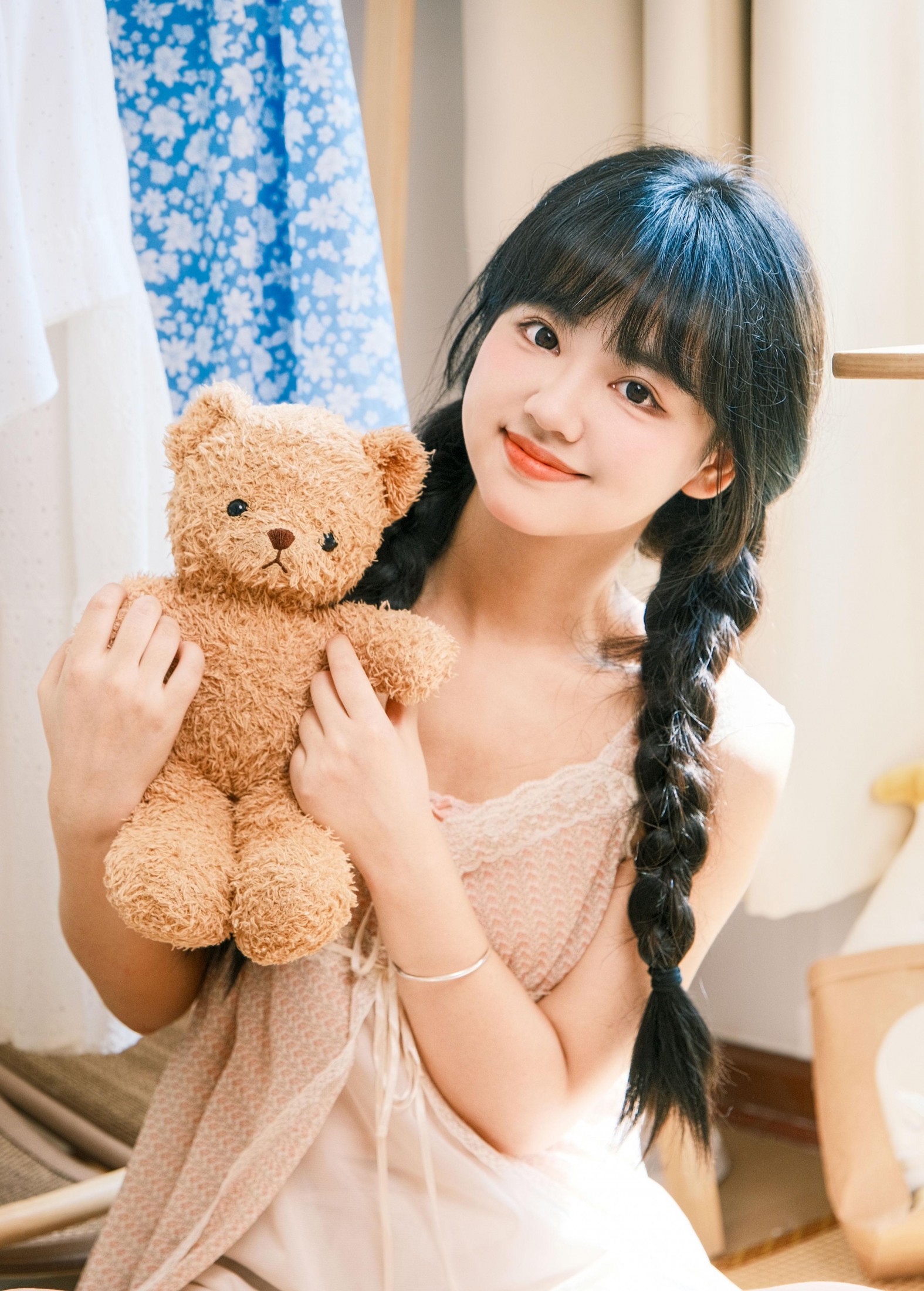 小梨花儿 – 《日系少女居家拍照》[27P]