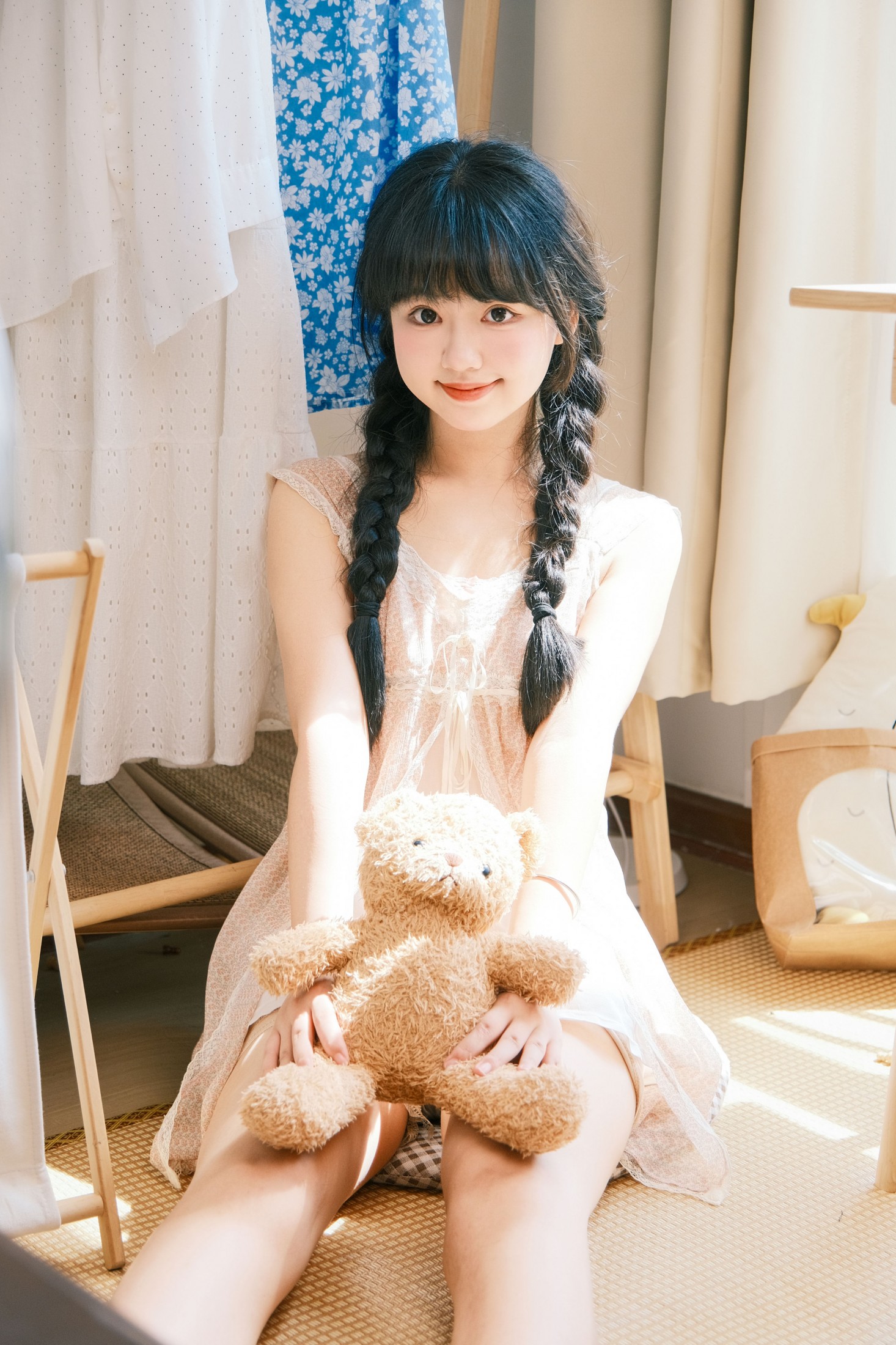 小梨花儿 – 《日系少女居家拍照》[27P]