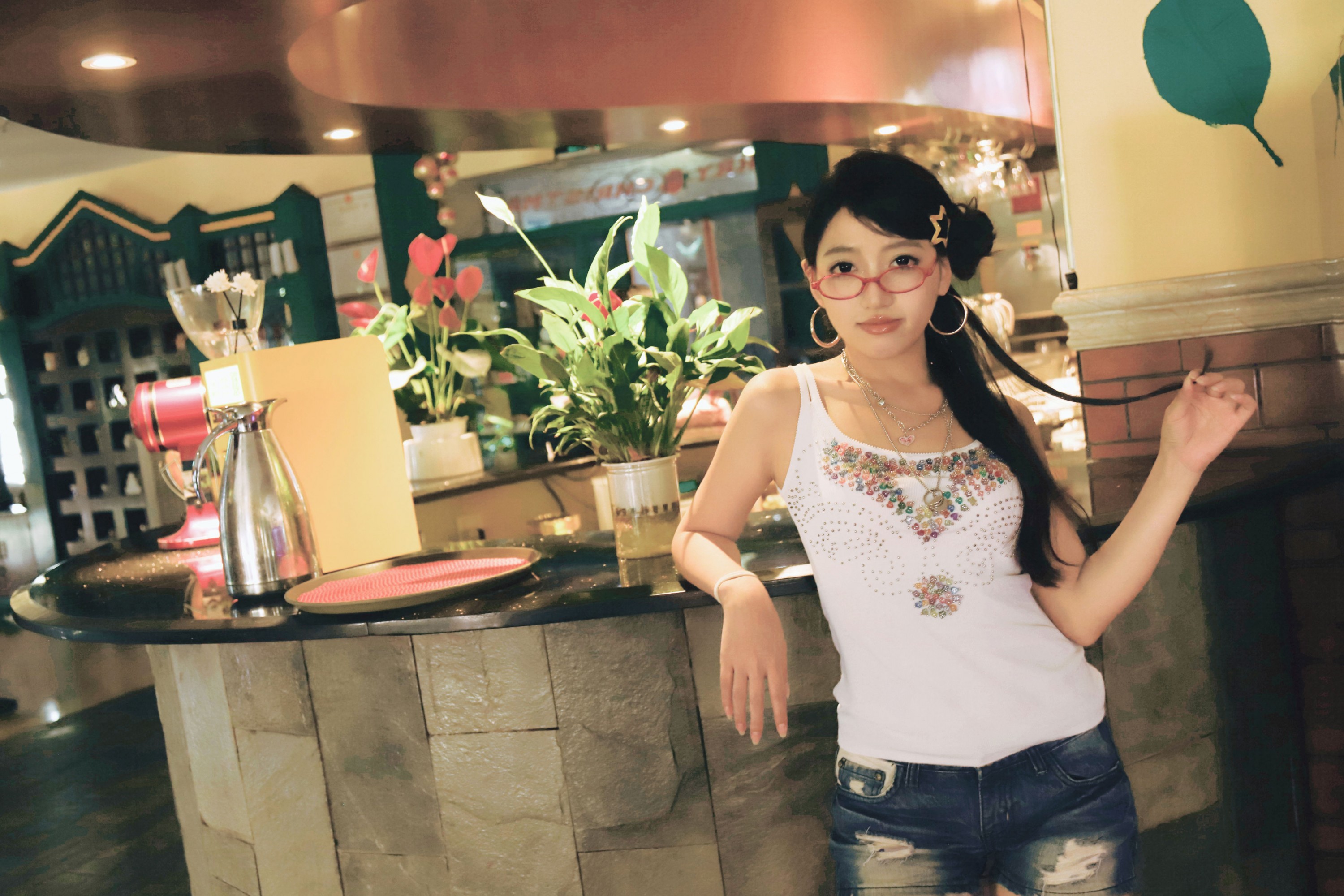 林林 – 《hello，欢迎来到千禧年》[9P]