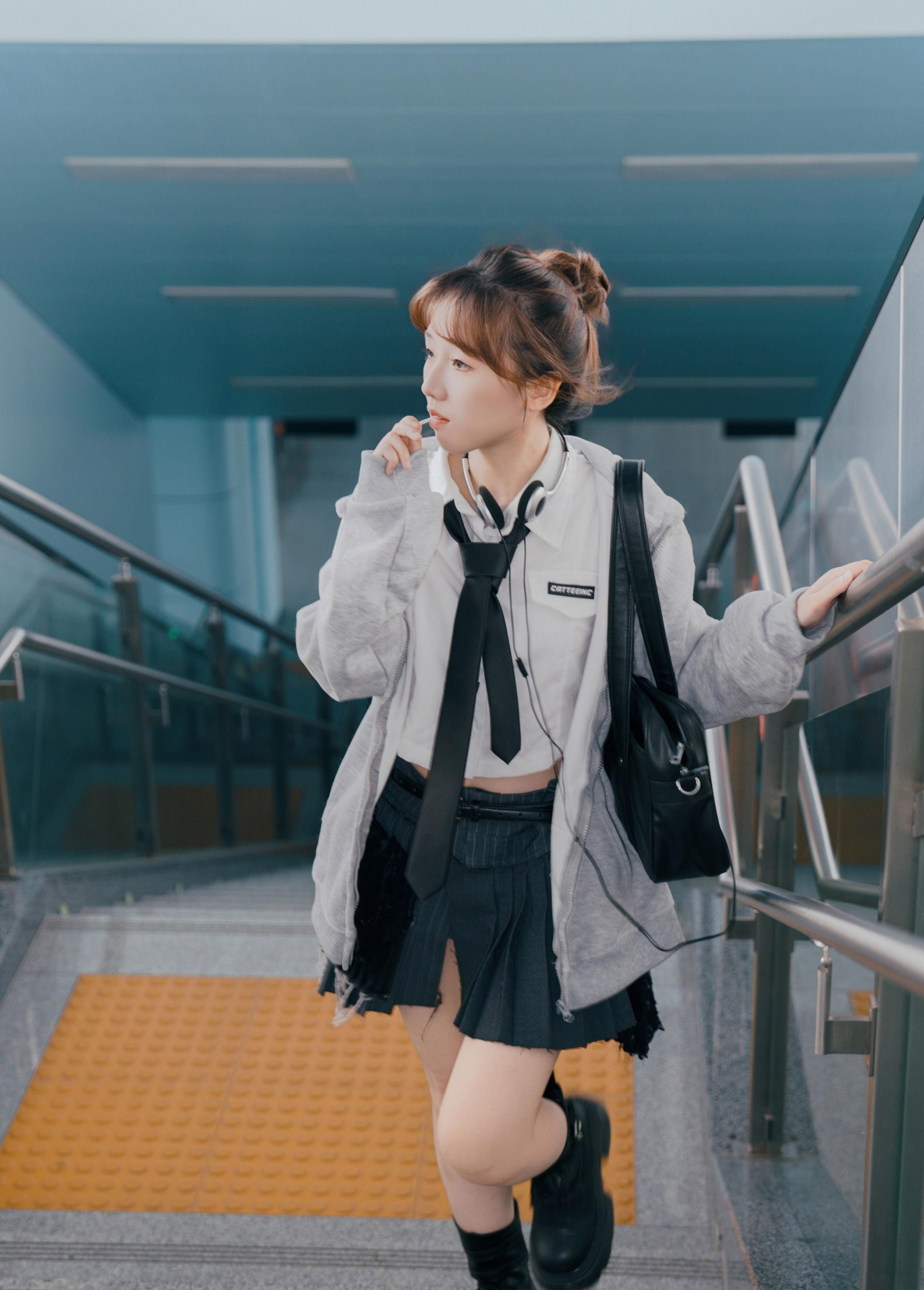 柚子皮 – 《日系地铁站-“听见风，是青春留下的脚步声”》[19P] 插图2