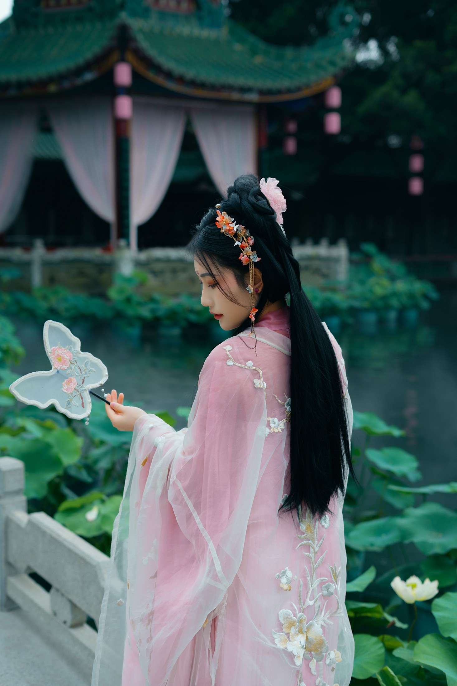 温迪 – 《夏雨荷》[20P]