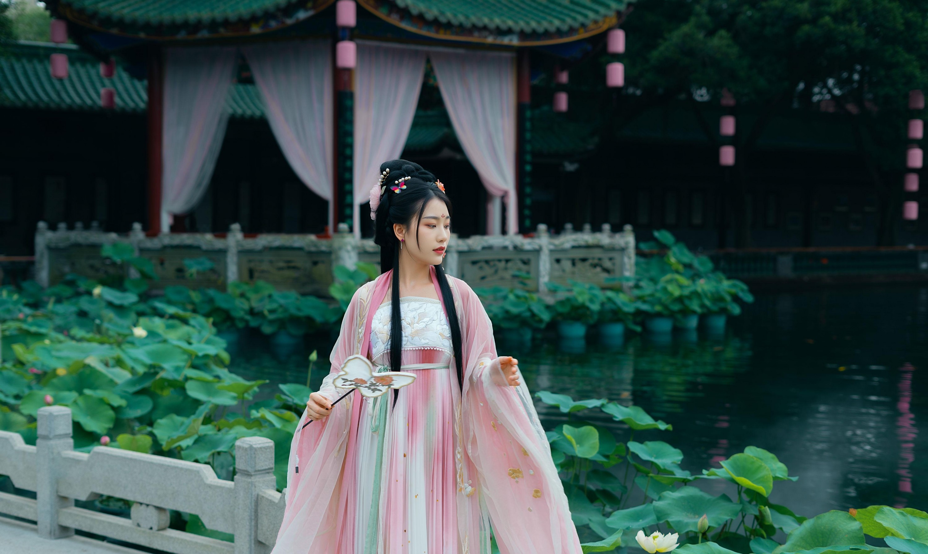 温迪 – 《夏雨荷》[20P]