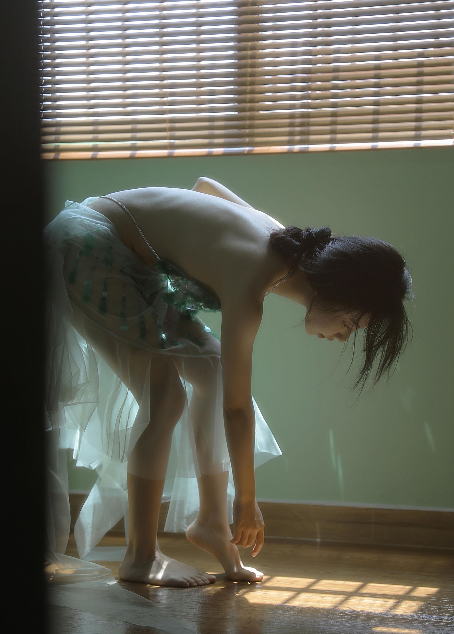 Wendy园子模特 – 《绿色》[15P]