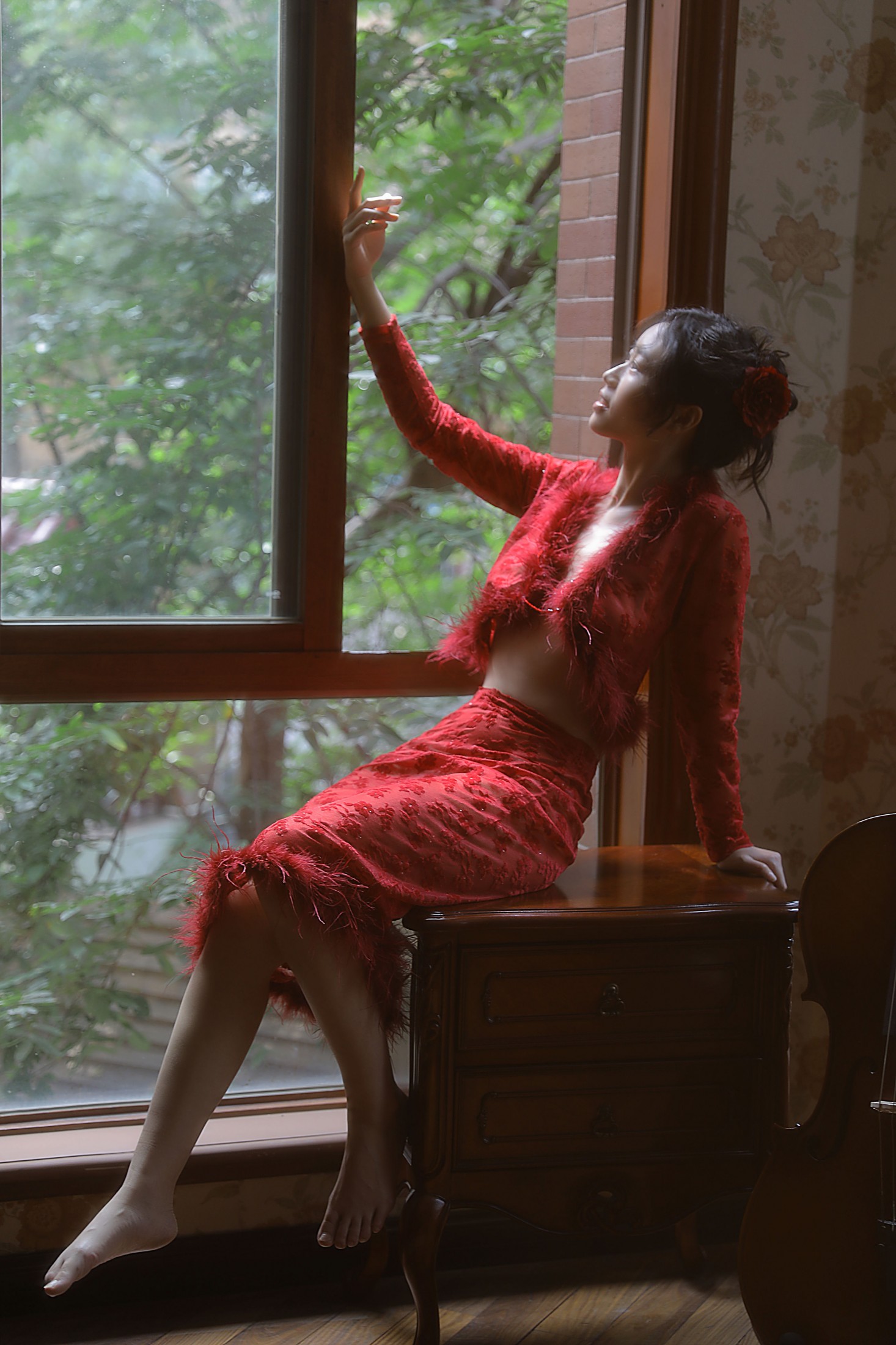 巧克力盒大画家 – 《玫瑰不语》[15P]