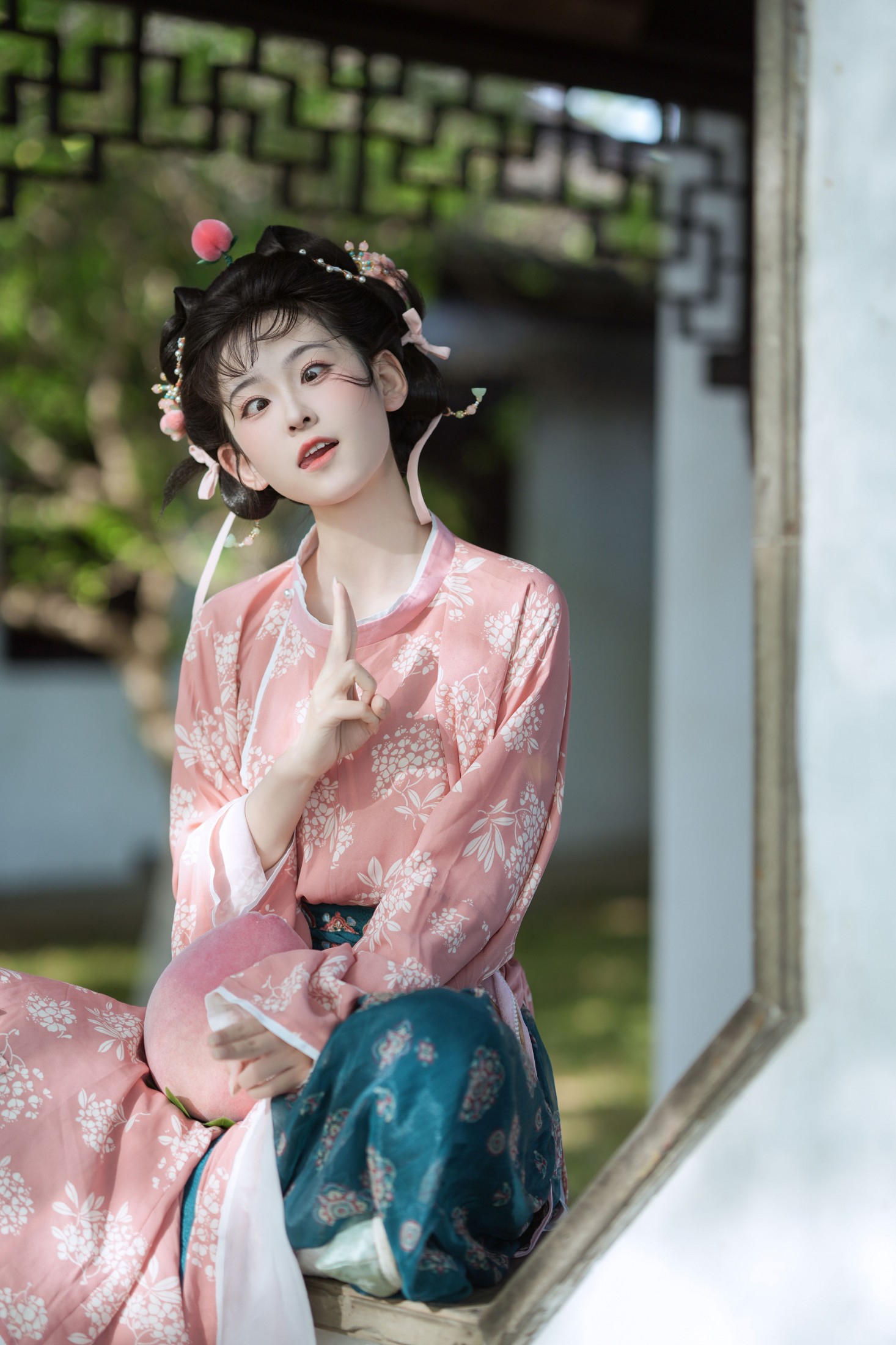 甜心芽芽 – 《小桃仙》[17P]