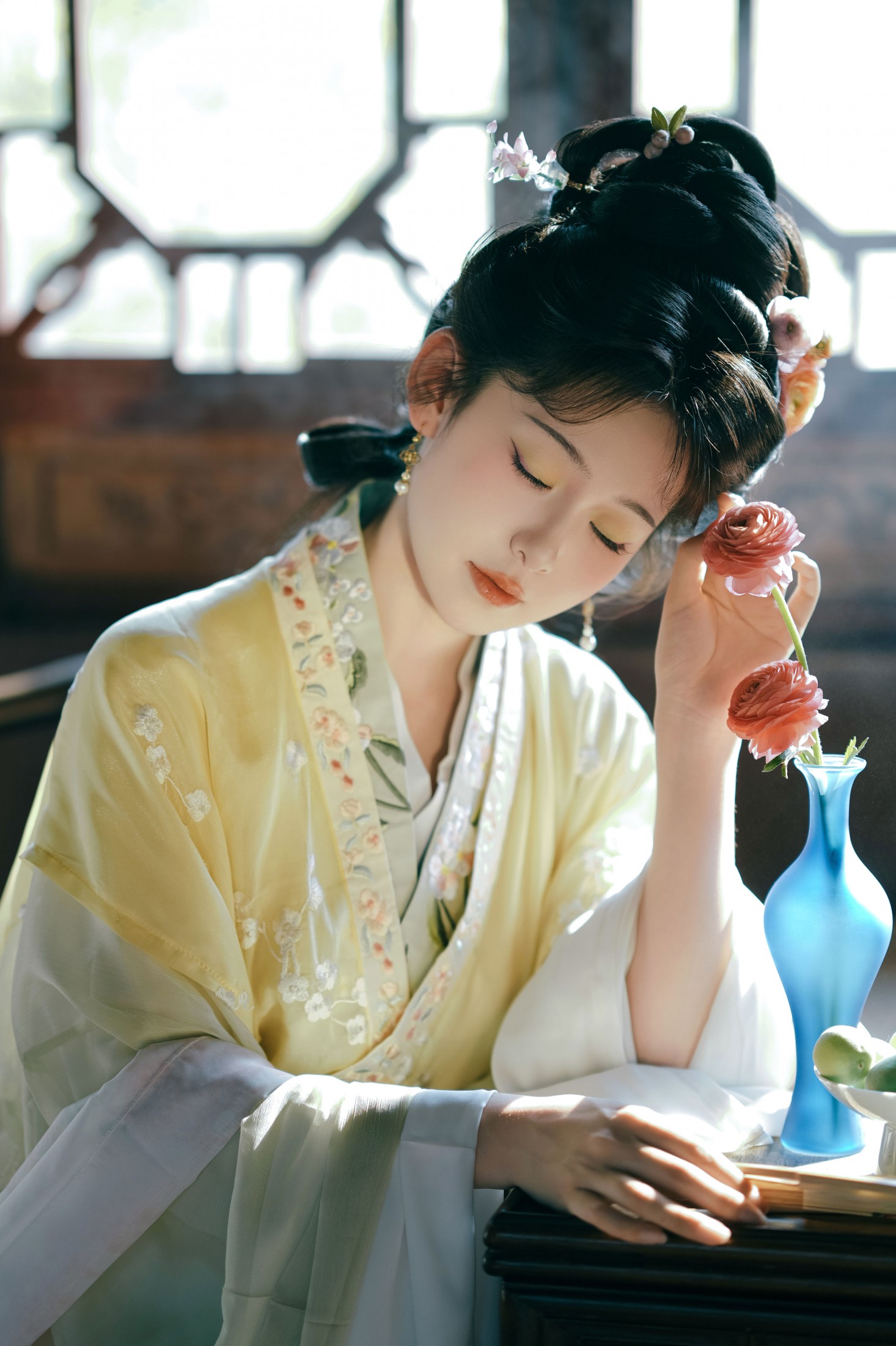 甜心芽芽 – 《观我旧往，同我仰春》[16P]