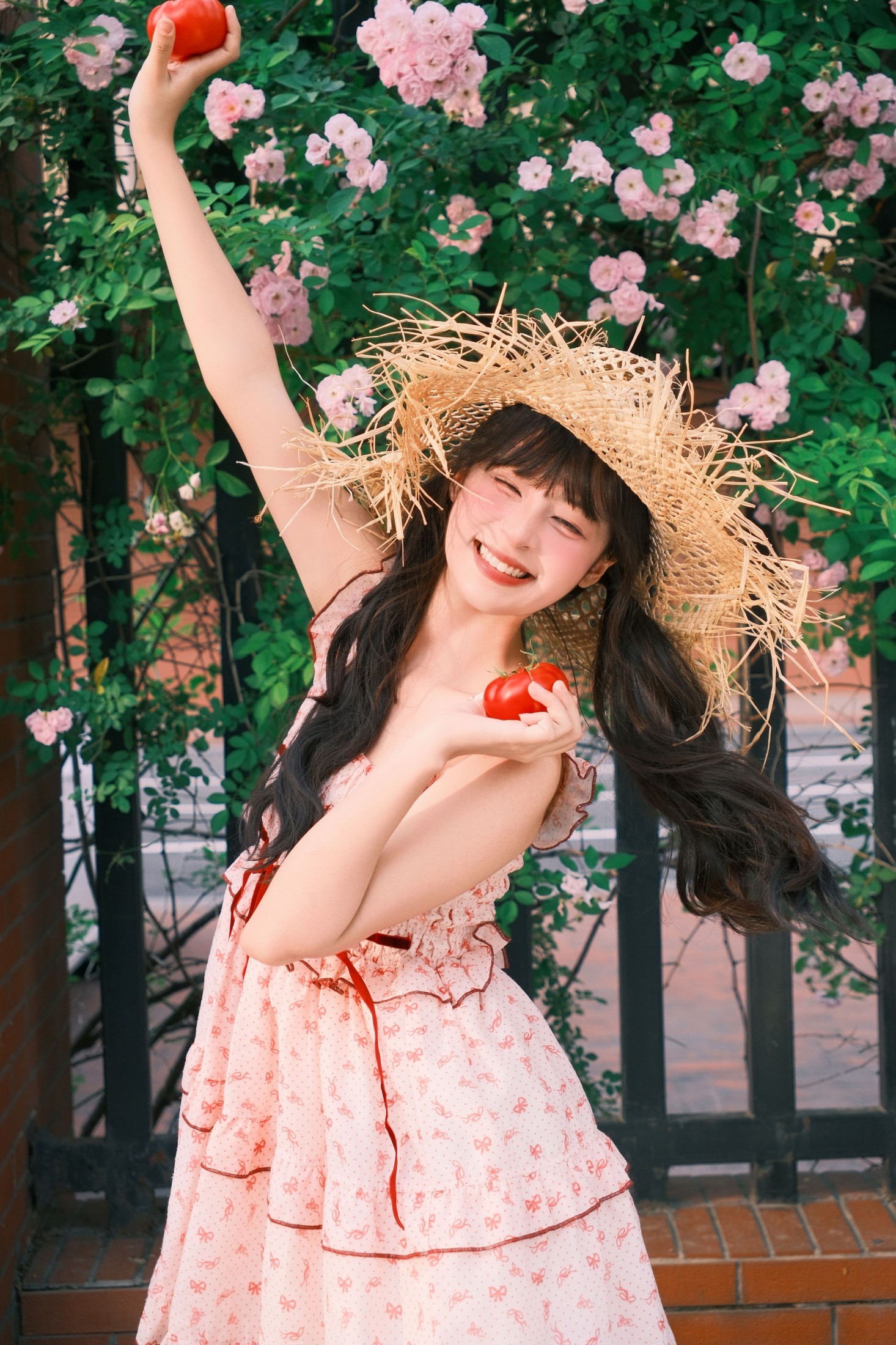 夏芋小年 – 《元气番茄》[39P]