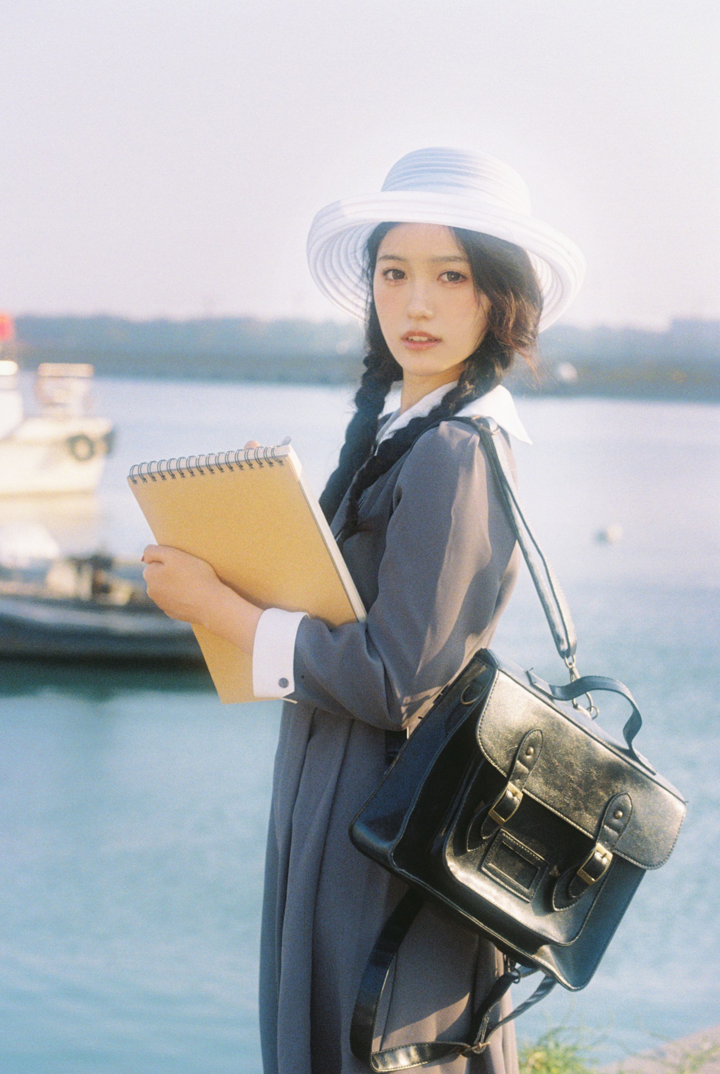 Luver潇潇 – 《你在我的记忆里》[10P]