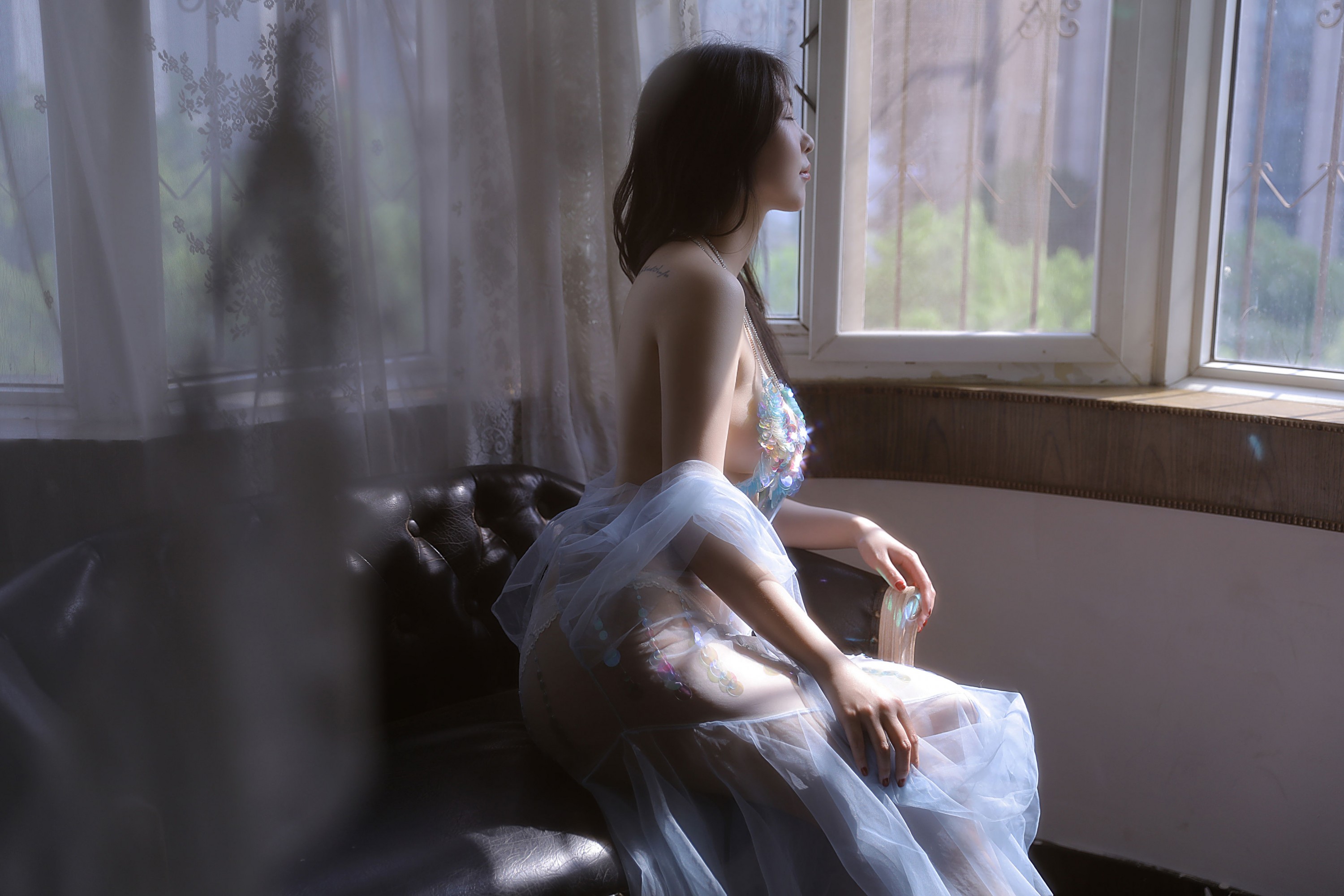 JILL – 《与蓝色有关》[12P]