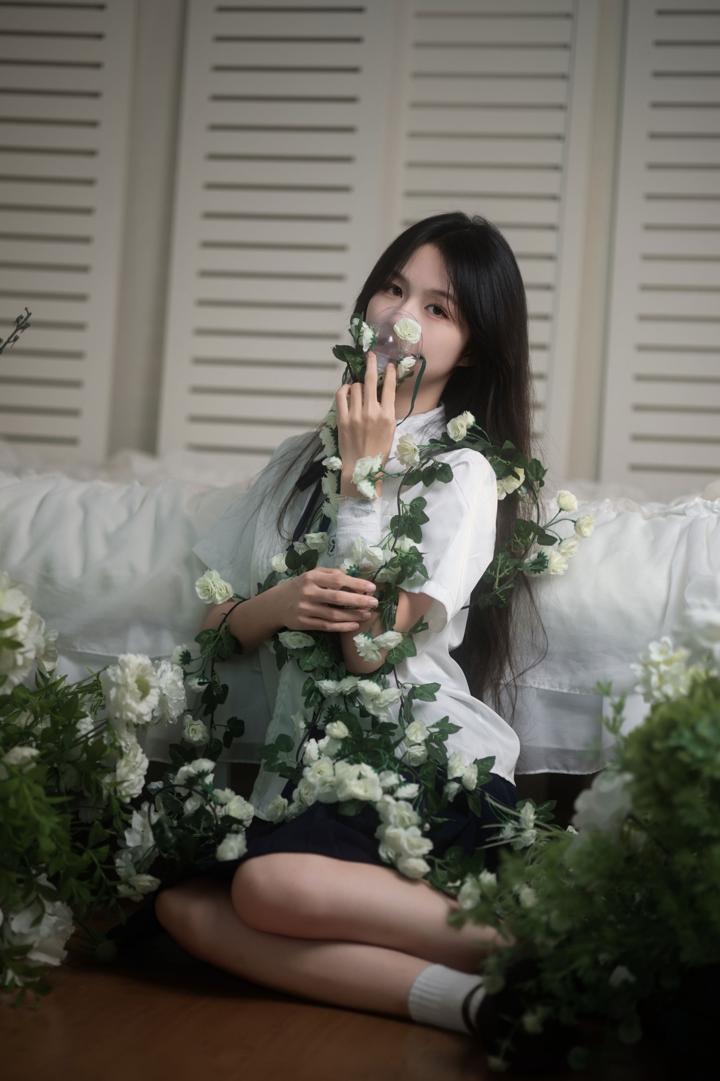 犯困小羊 – 《花吃了那女孩》[9P]