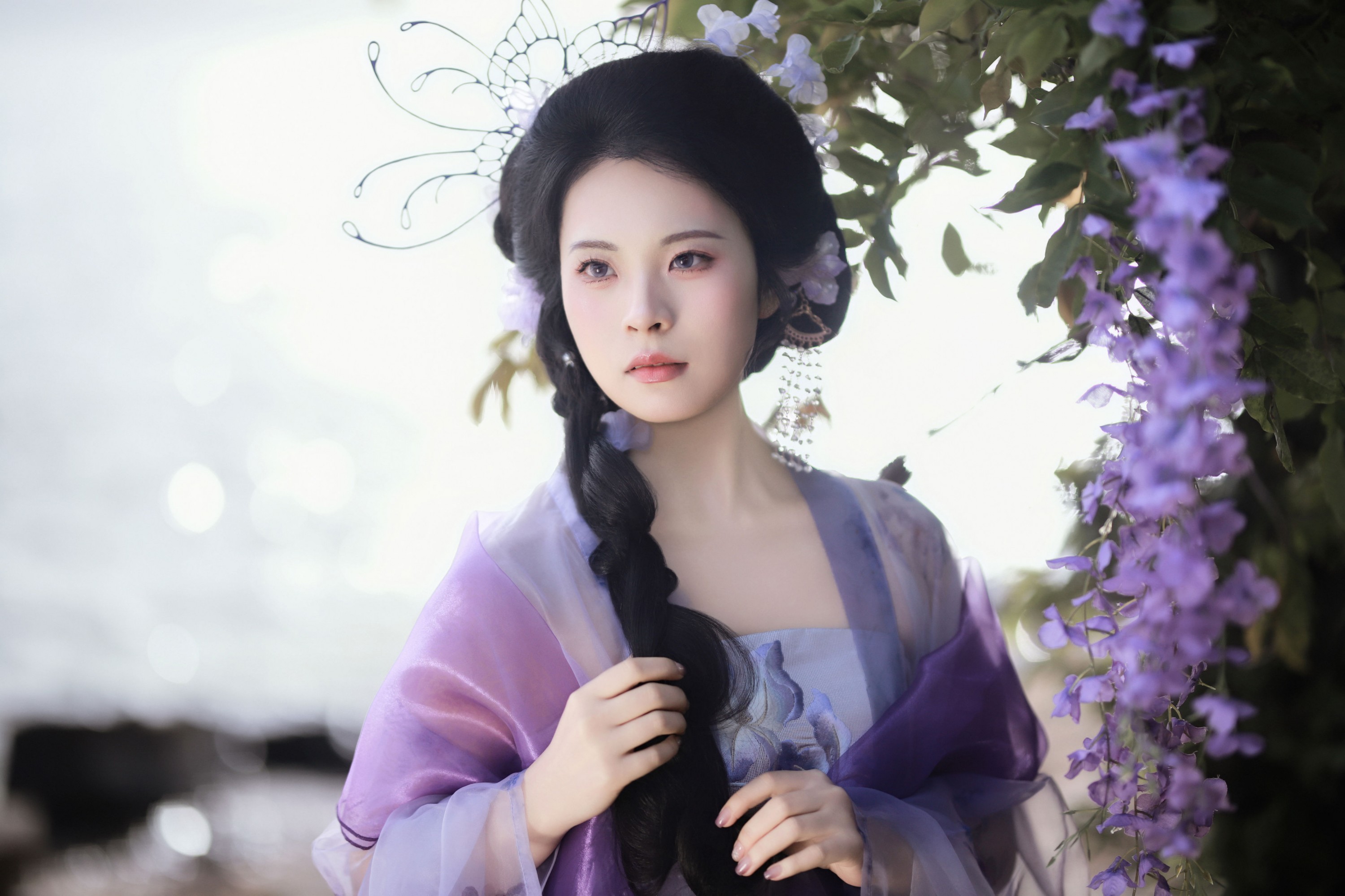 – 《紫藤花开》[11P]