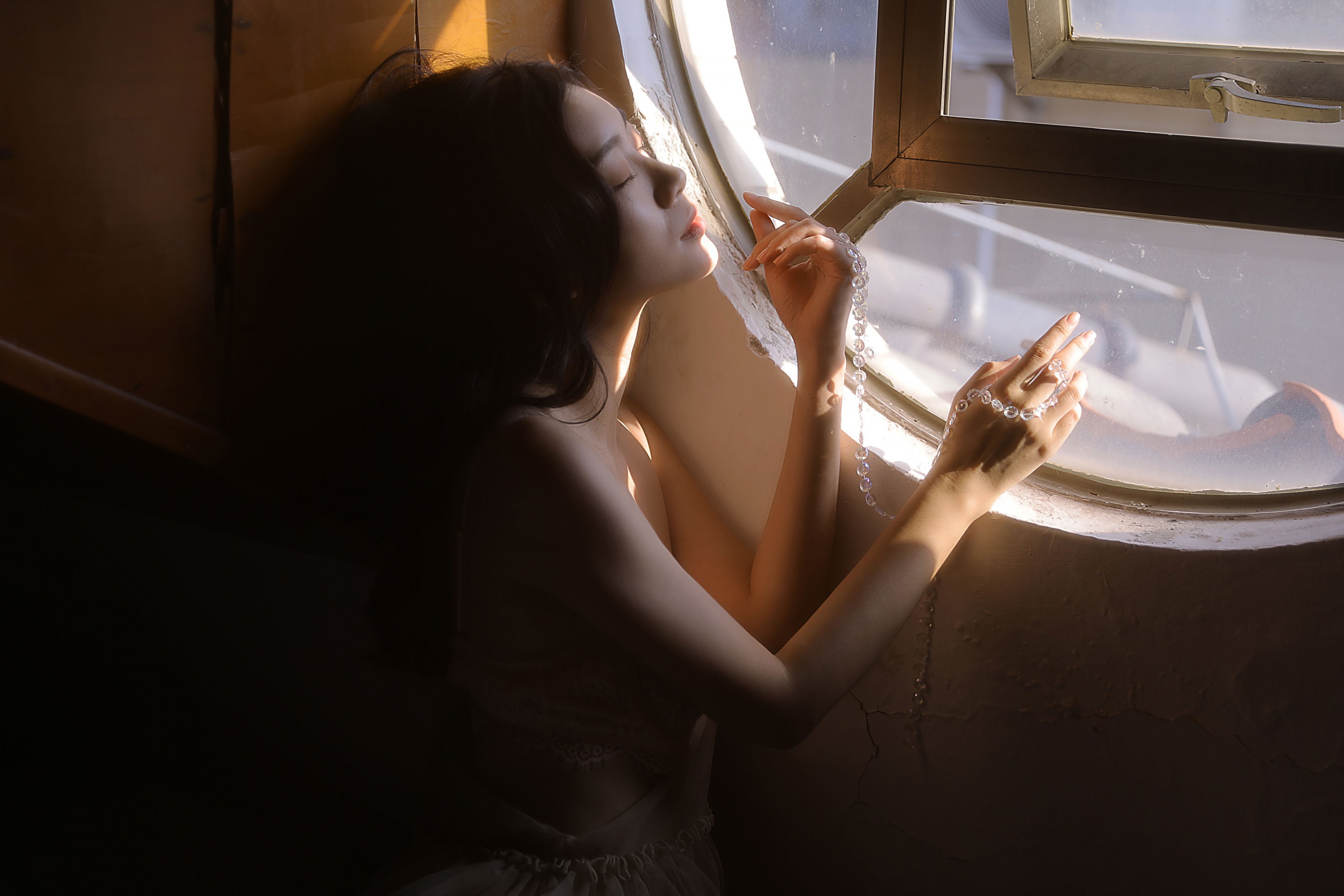 六六 – 《阁楼的光影》[10P]