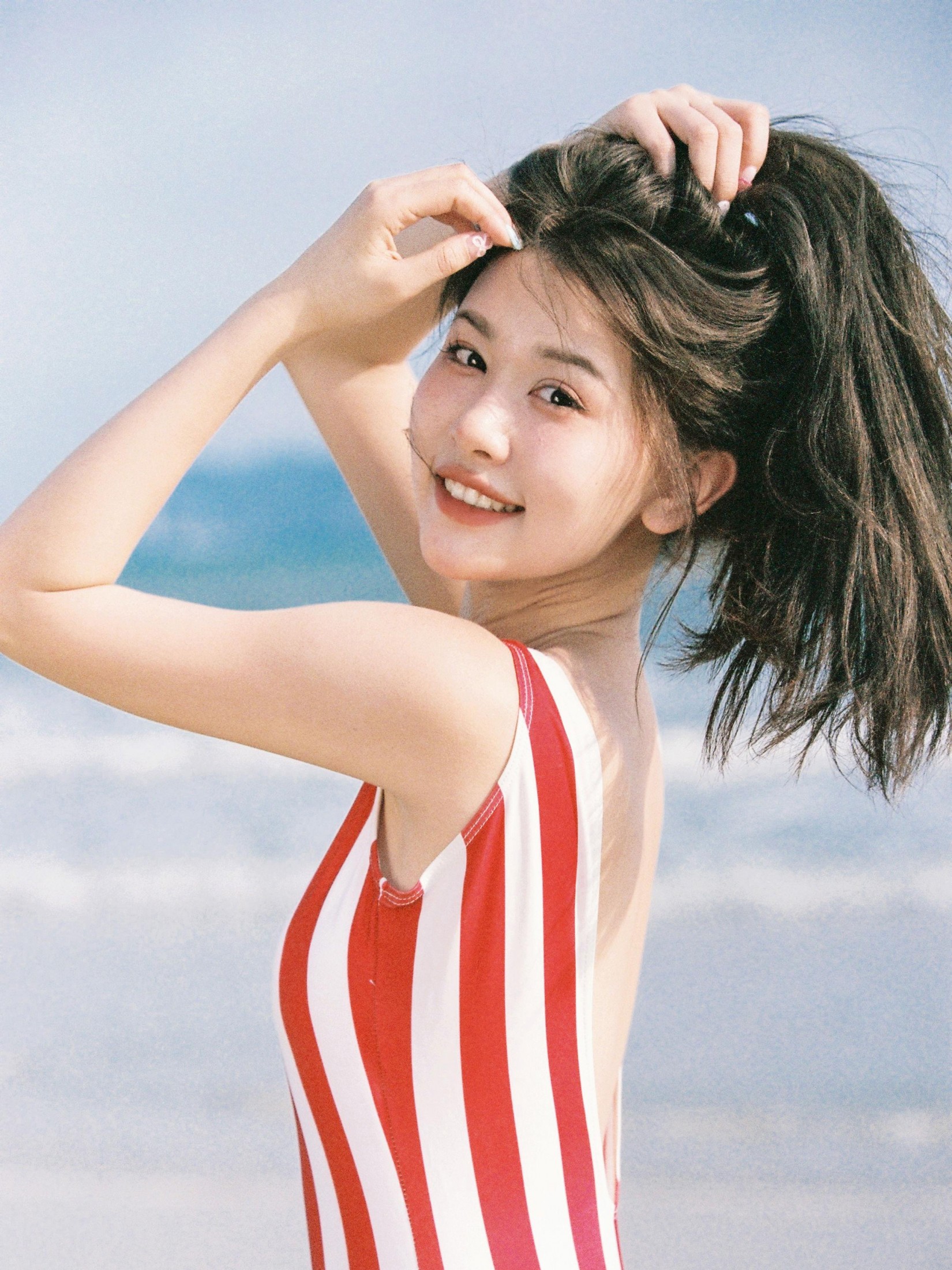 安安崽An – 《夏日海边》[15P]