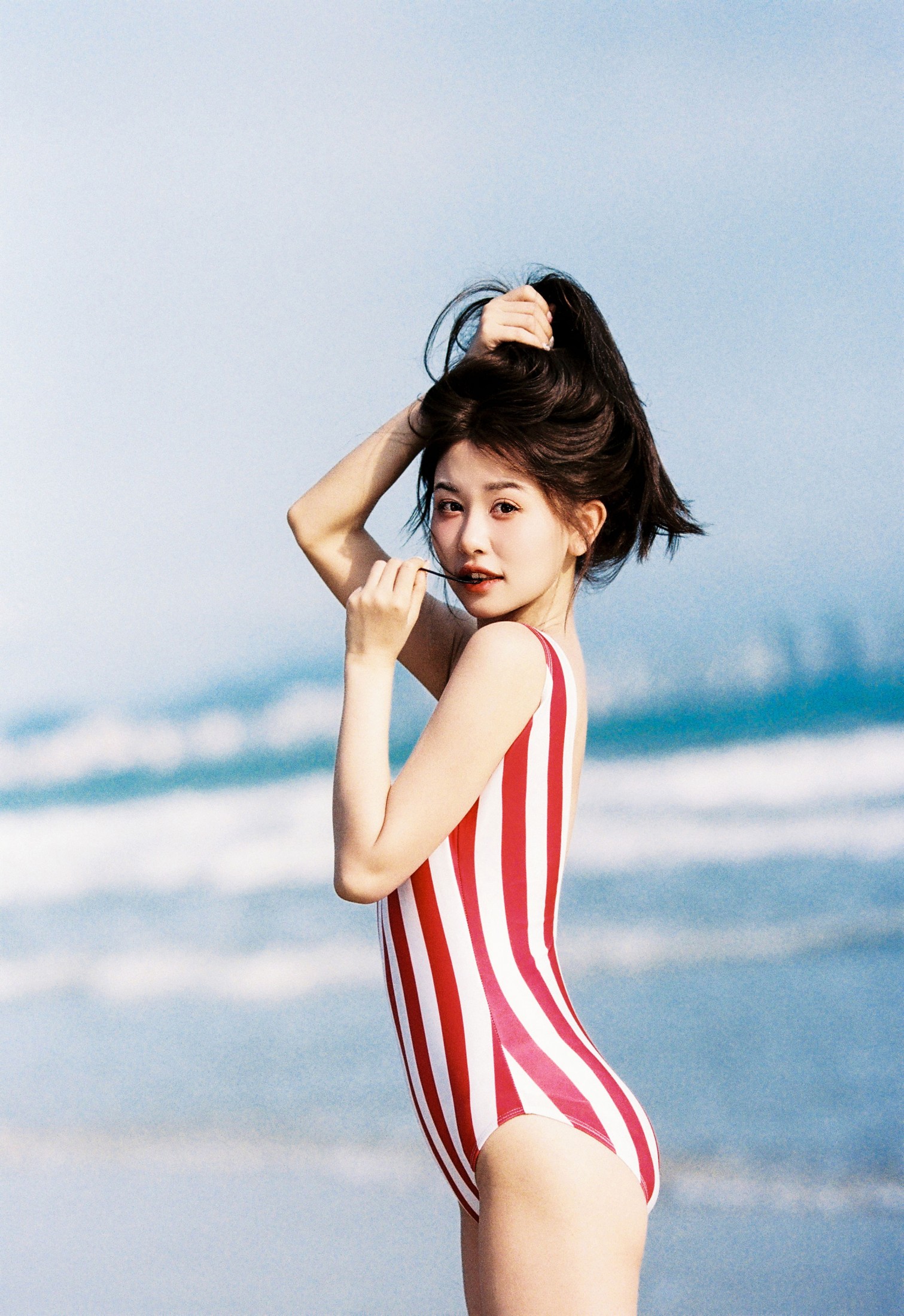 安安崽An – 《夏日海边》[15P]