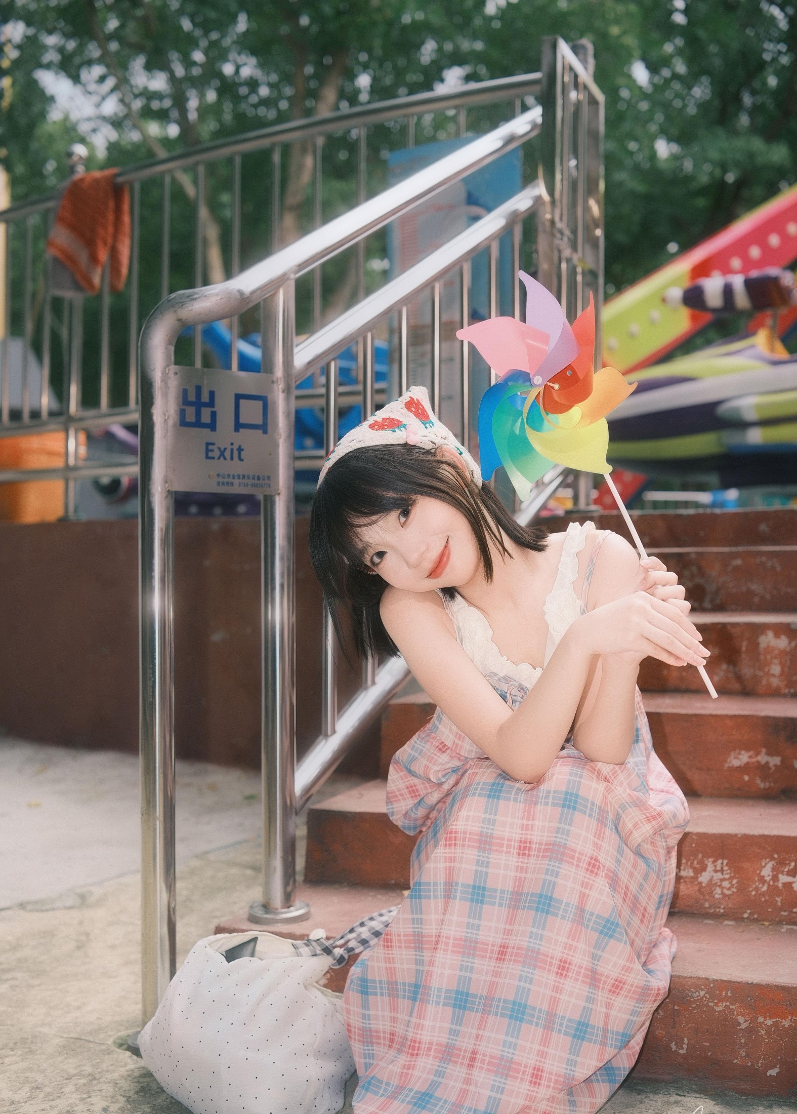 – 《日系可爱少女游乐场一日游》[20P]