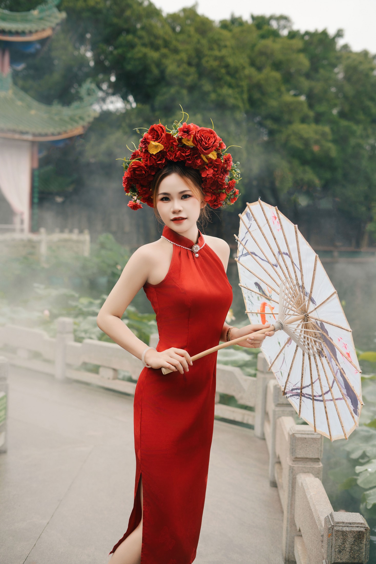 草莓熊 – 《簪花少女》[11P]