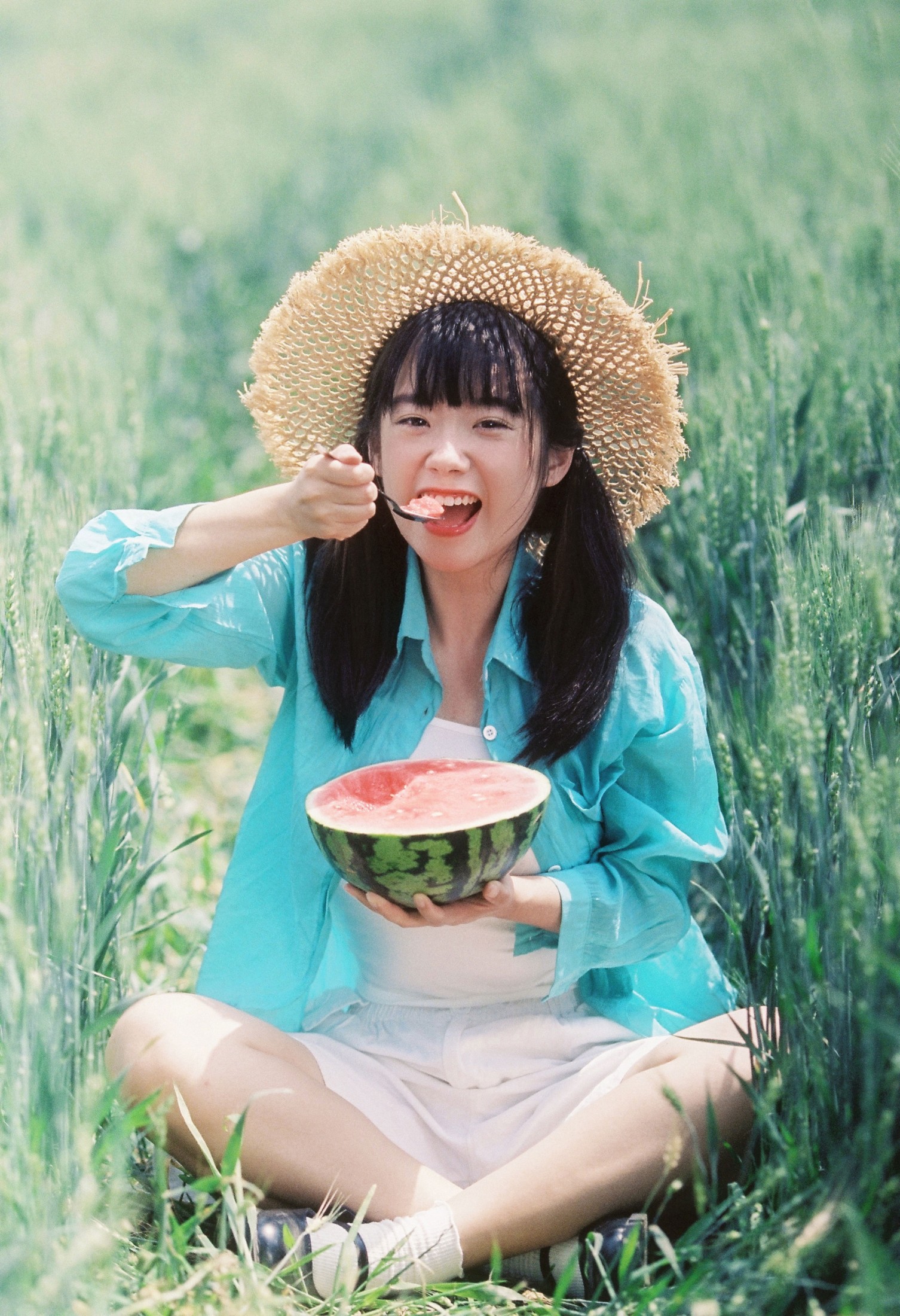 百变兔小樱 – 《夏日稻田》[15P]