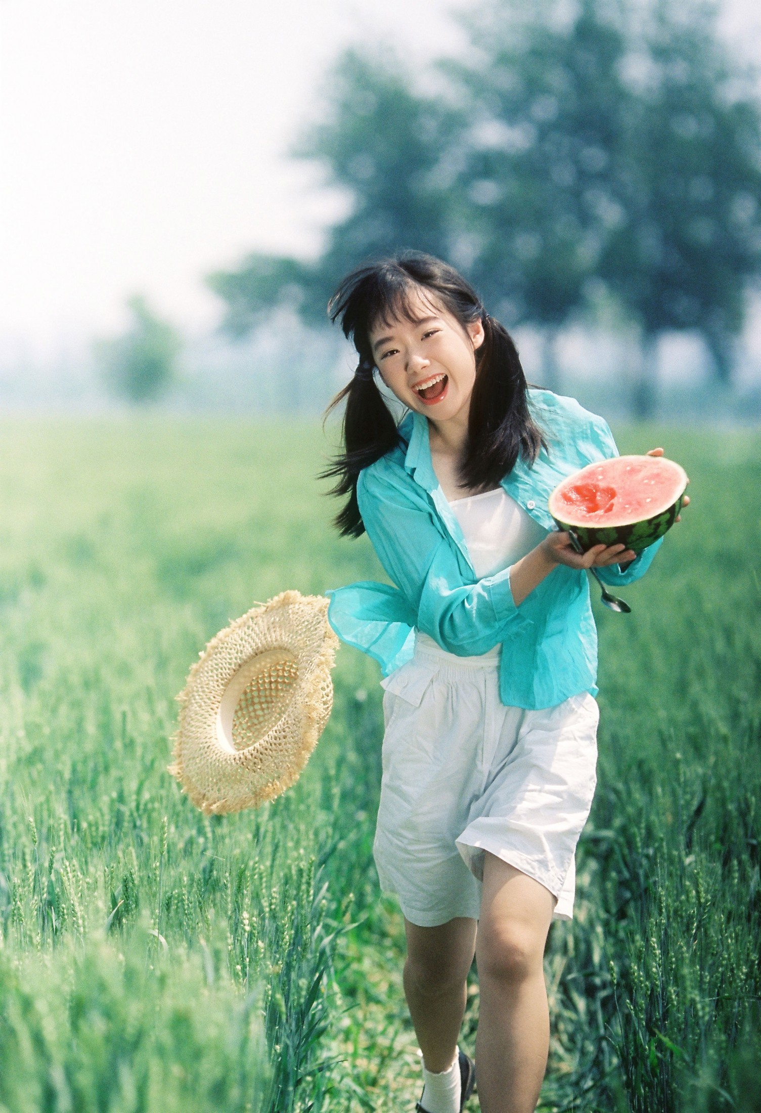 百变兔小樱 – 《夏日稻田》[15P]