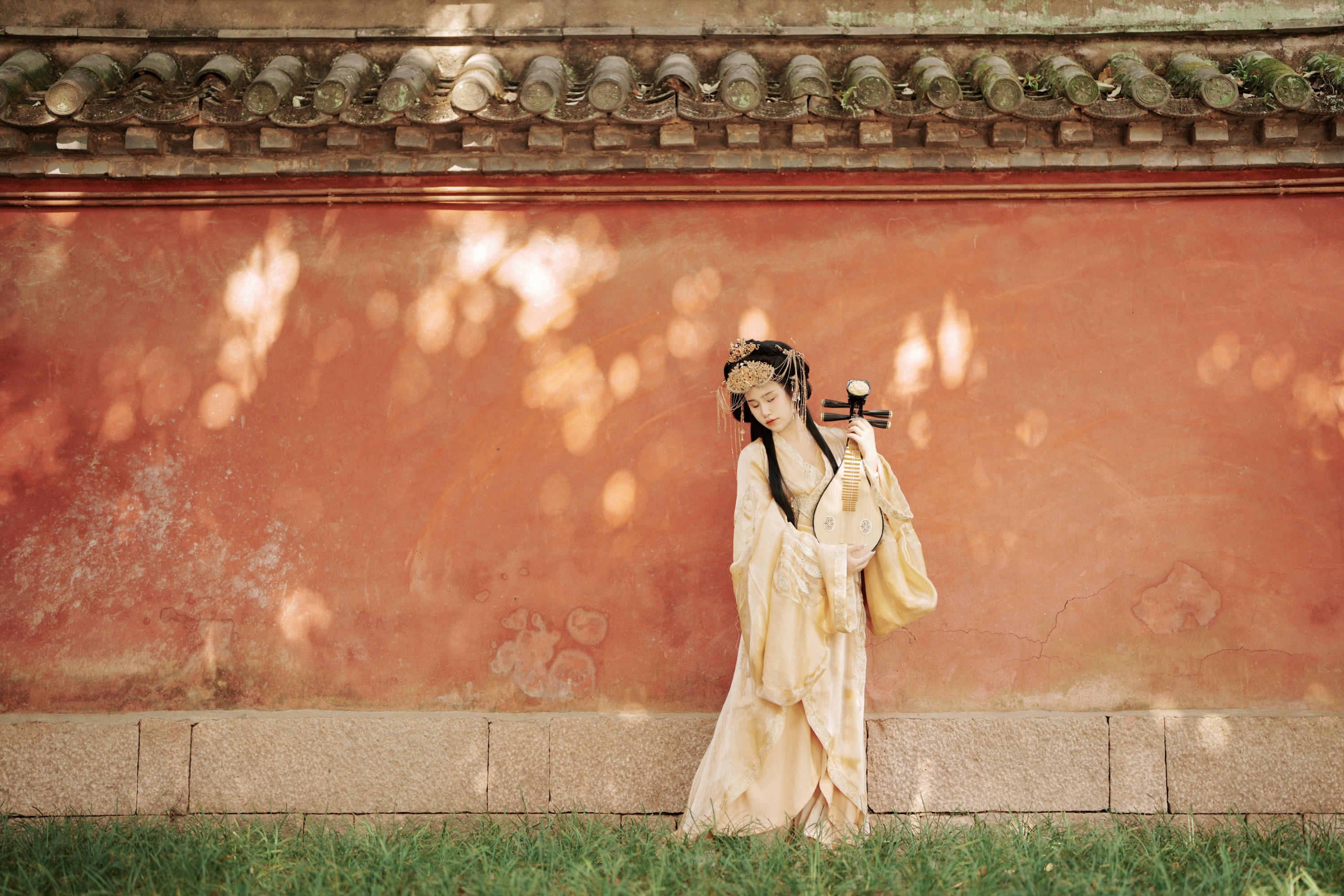 MIKO – 《亡国公主人像拍摄》[16P]