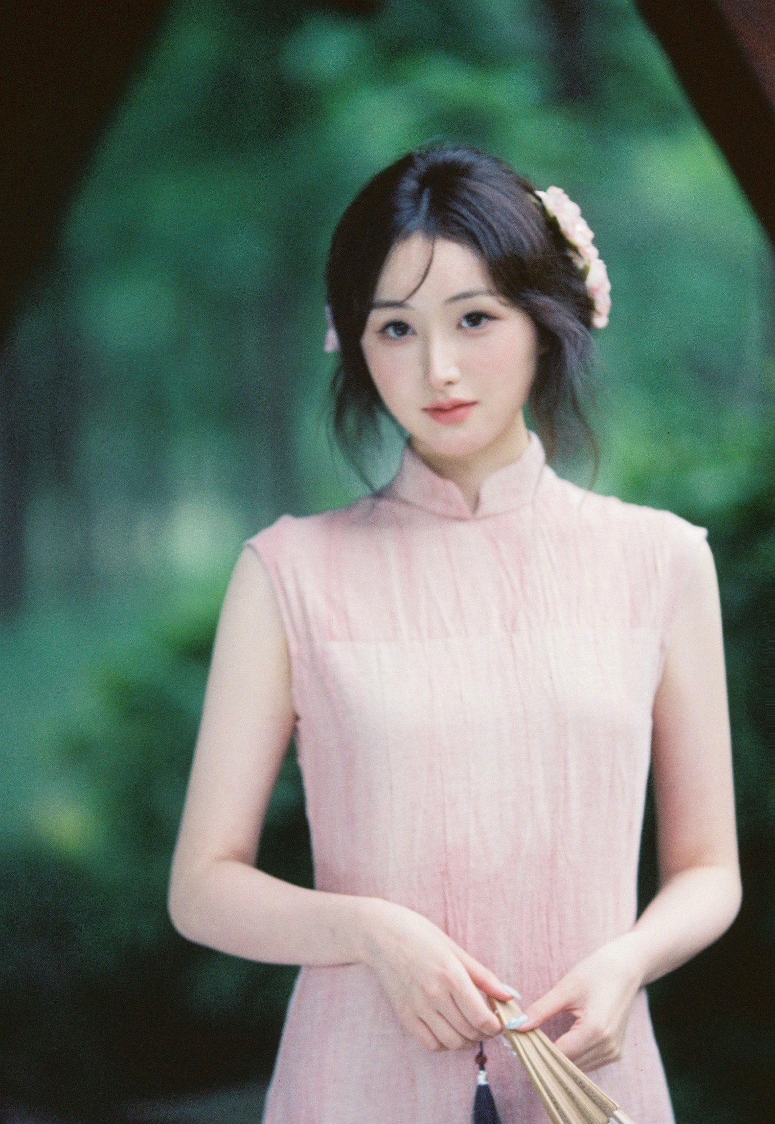 山山花桃 – 《往事流转在你眼眸》[16P]