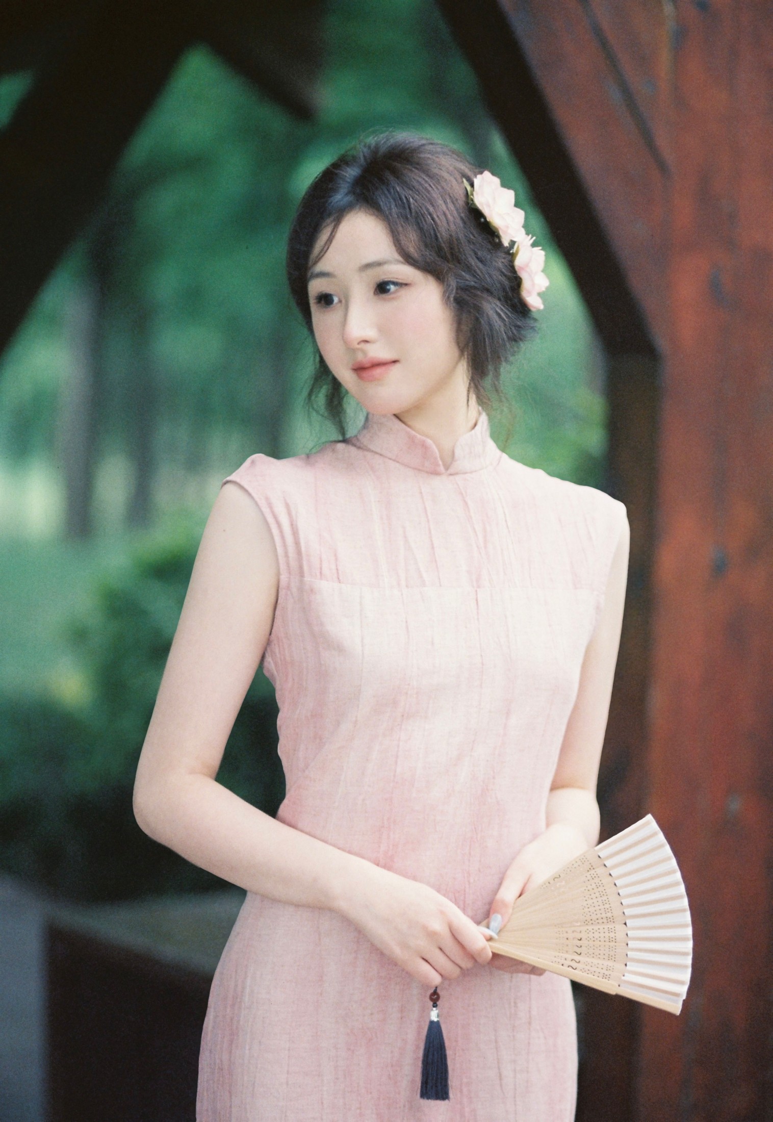 山山花桃 – 《往事流转在你眼眸》[16P]