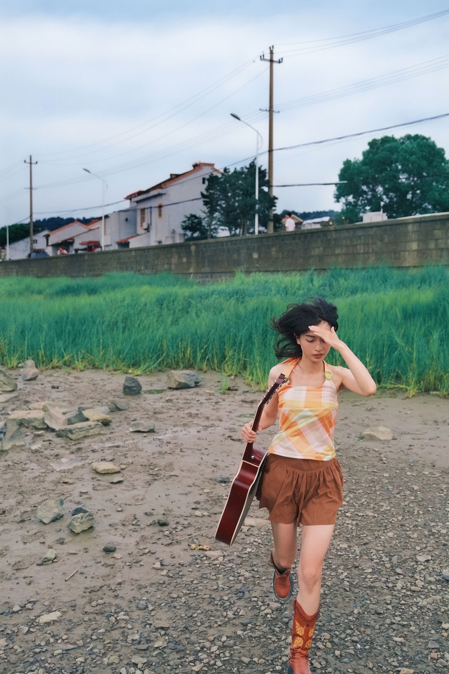 满银河乱跑 – 《码头》[26P]