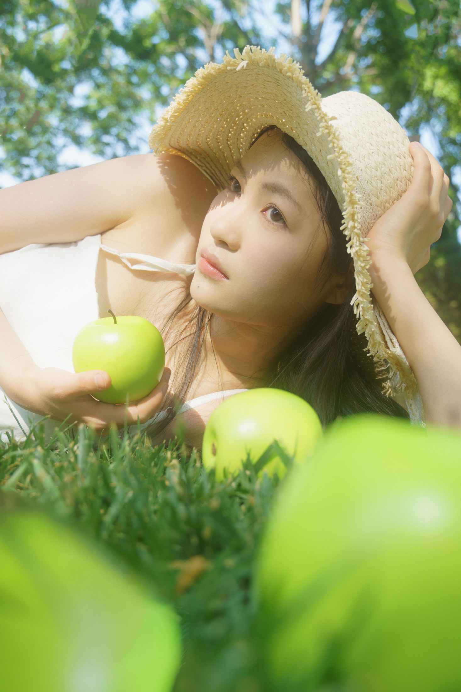 小鹿 – 《青苹果之夏》[16P]