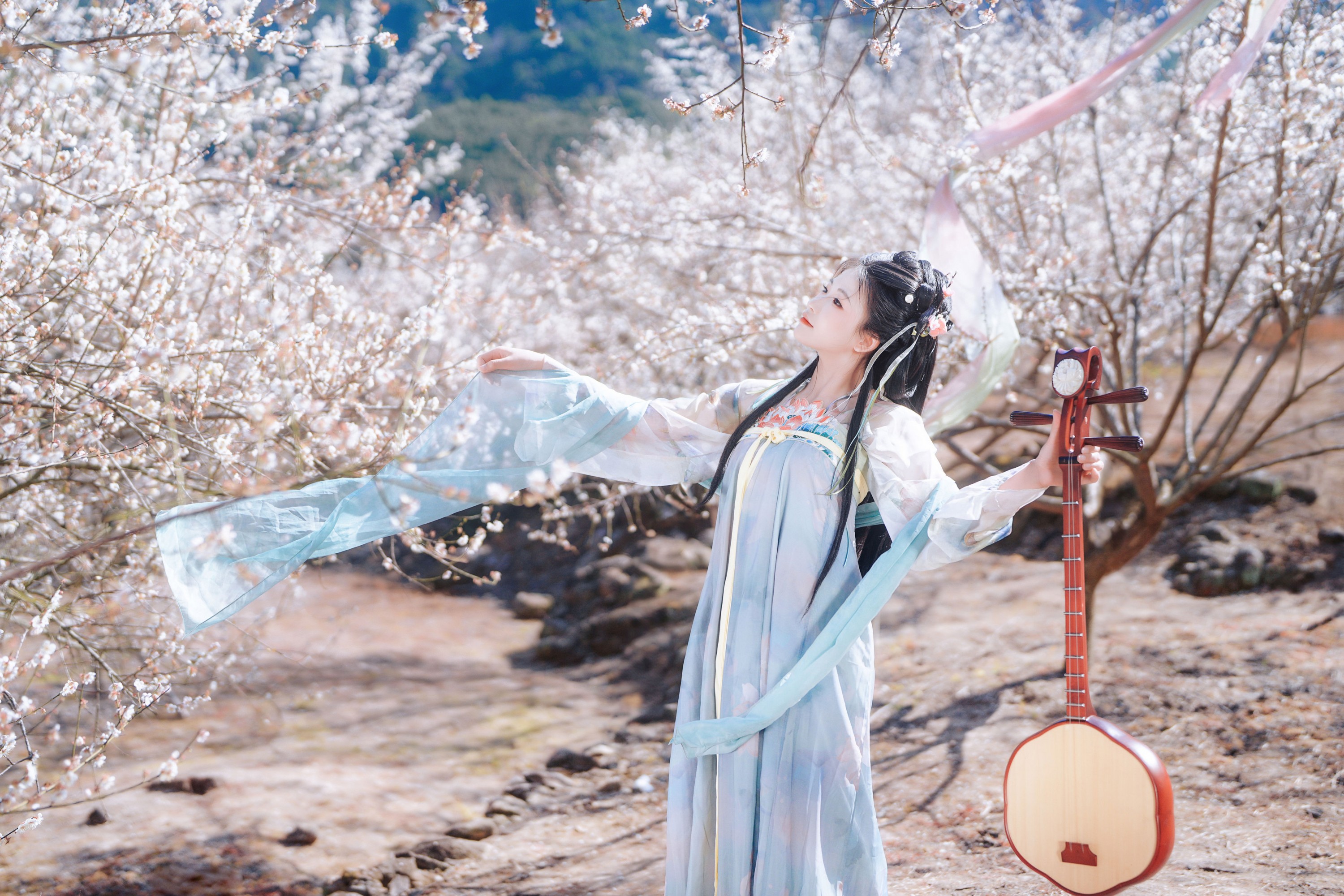 吧啦吧啦 – 《梅花古风人像拍摄》[14P]