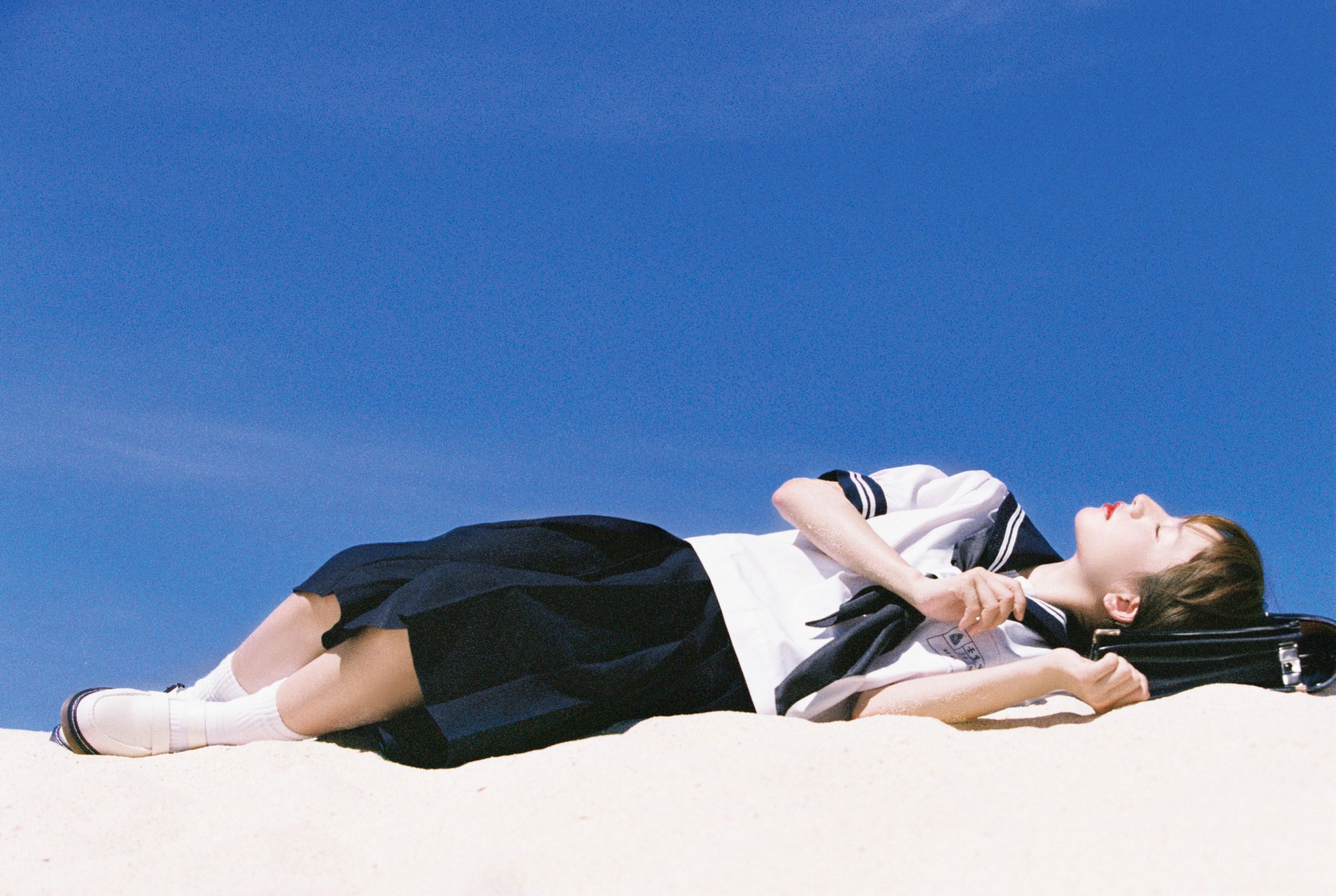 顾林x – 《蓝天制服少女》[15P] 插图5