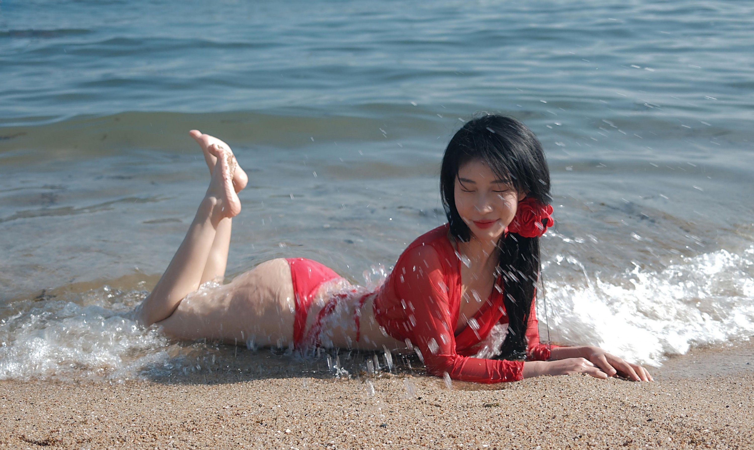 野生模特园子 – 《夏天就要玩水啊》[9P] 插图2