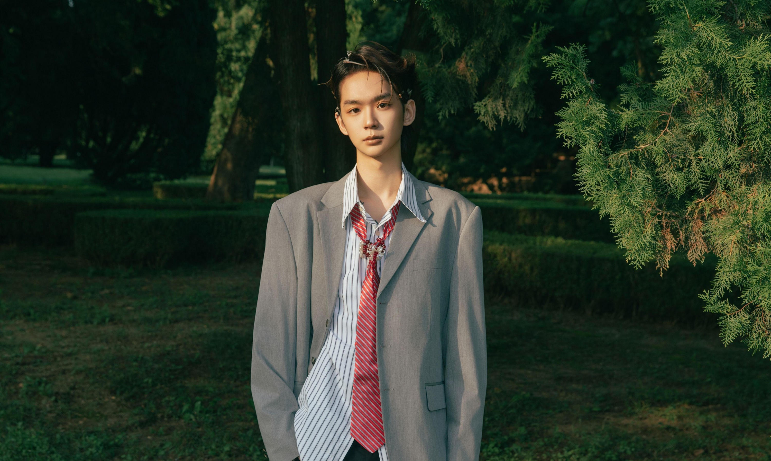 我是一头猪 – 《林间西装少年》[32P]