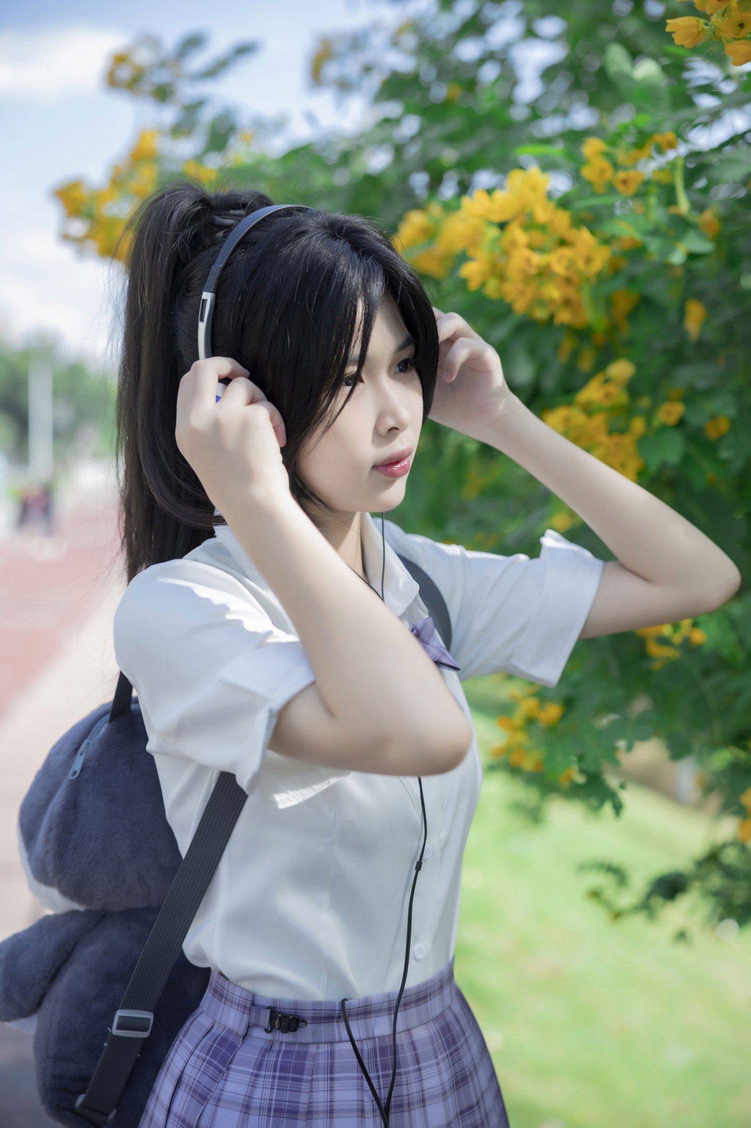 潇潇 – 《阳光下的公园》[20P]