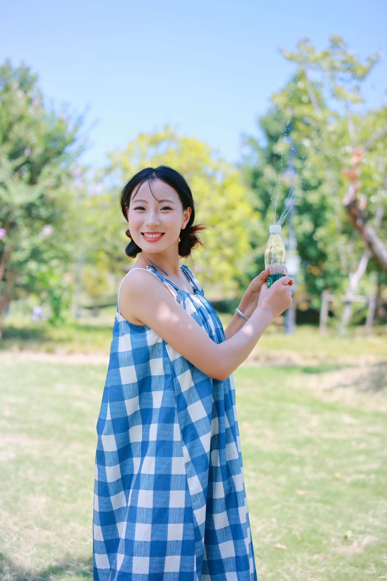 小u – 《蓝格子沙滩》[25P]