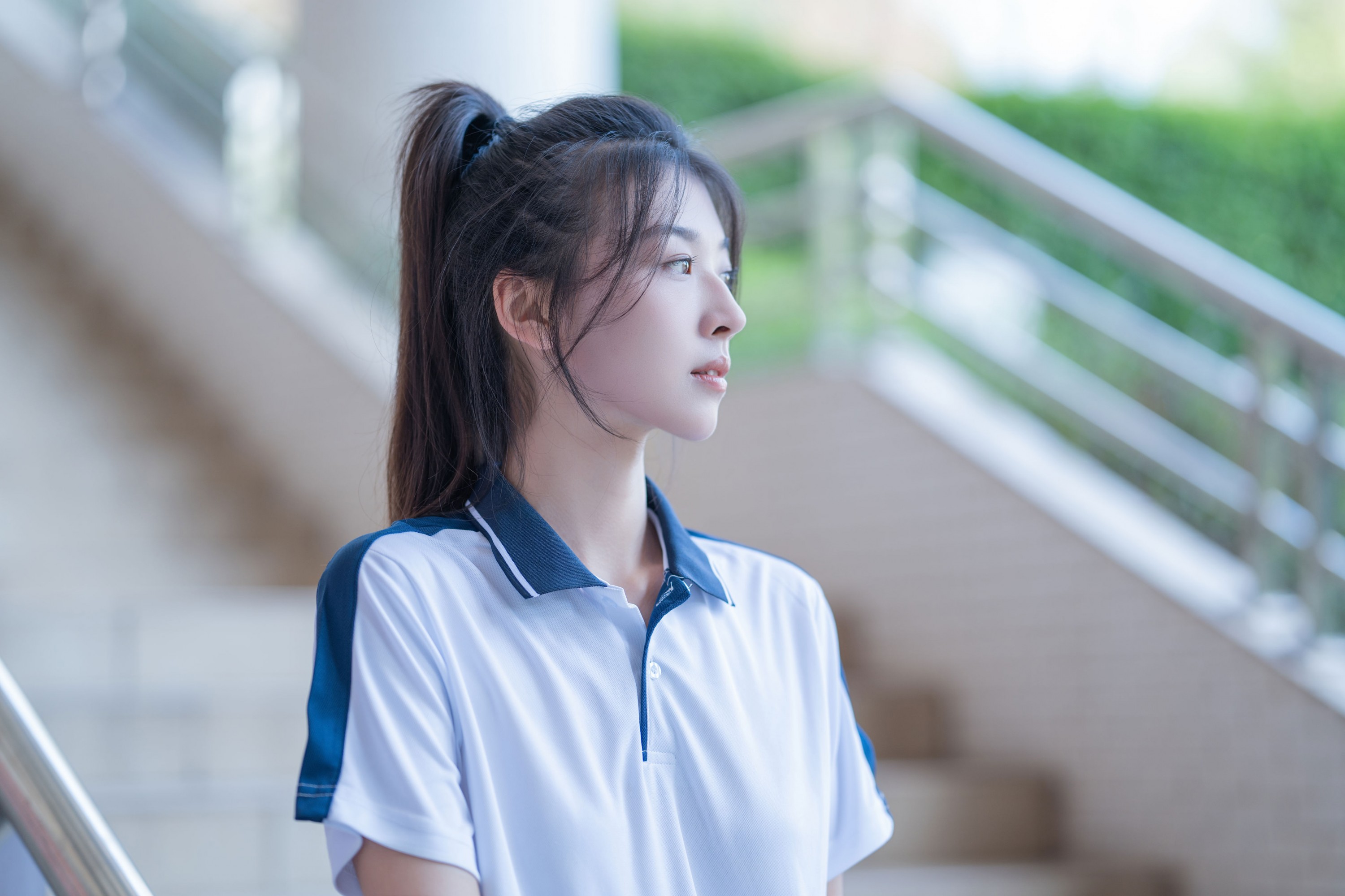 小鹿 – 《蓝白校服里的青春图鉴》[41P]