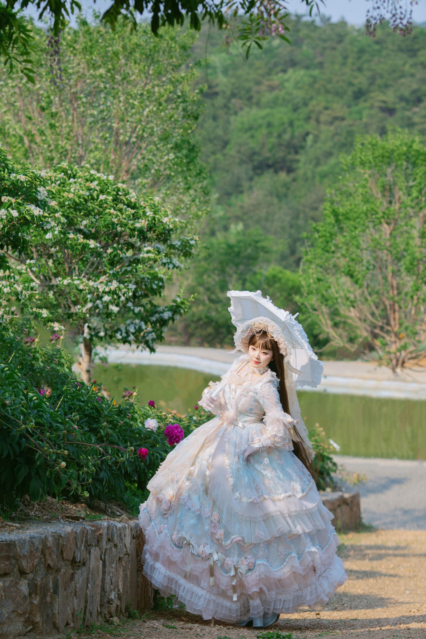 六六 – 《花海之中的洛丽塔之梦》[66P]