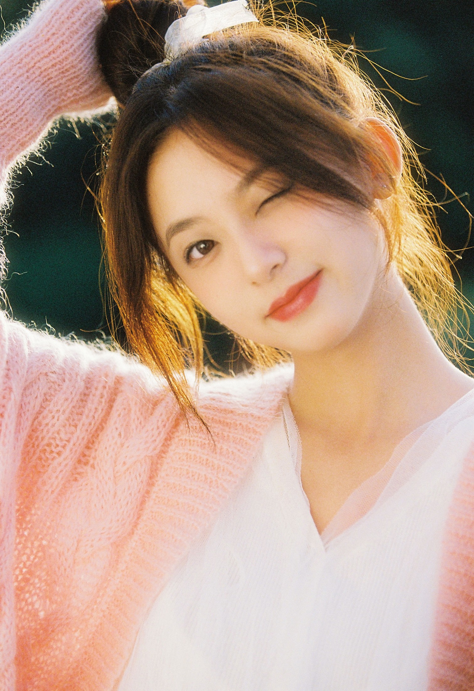 小杨 – 《秋日午后》[19P]