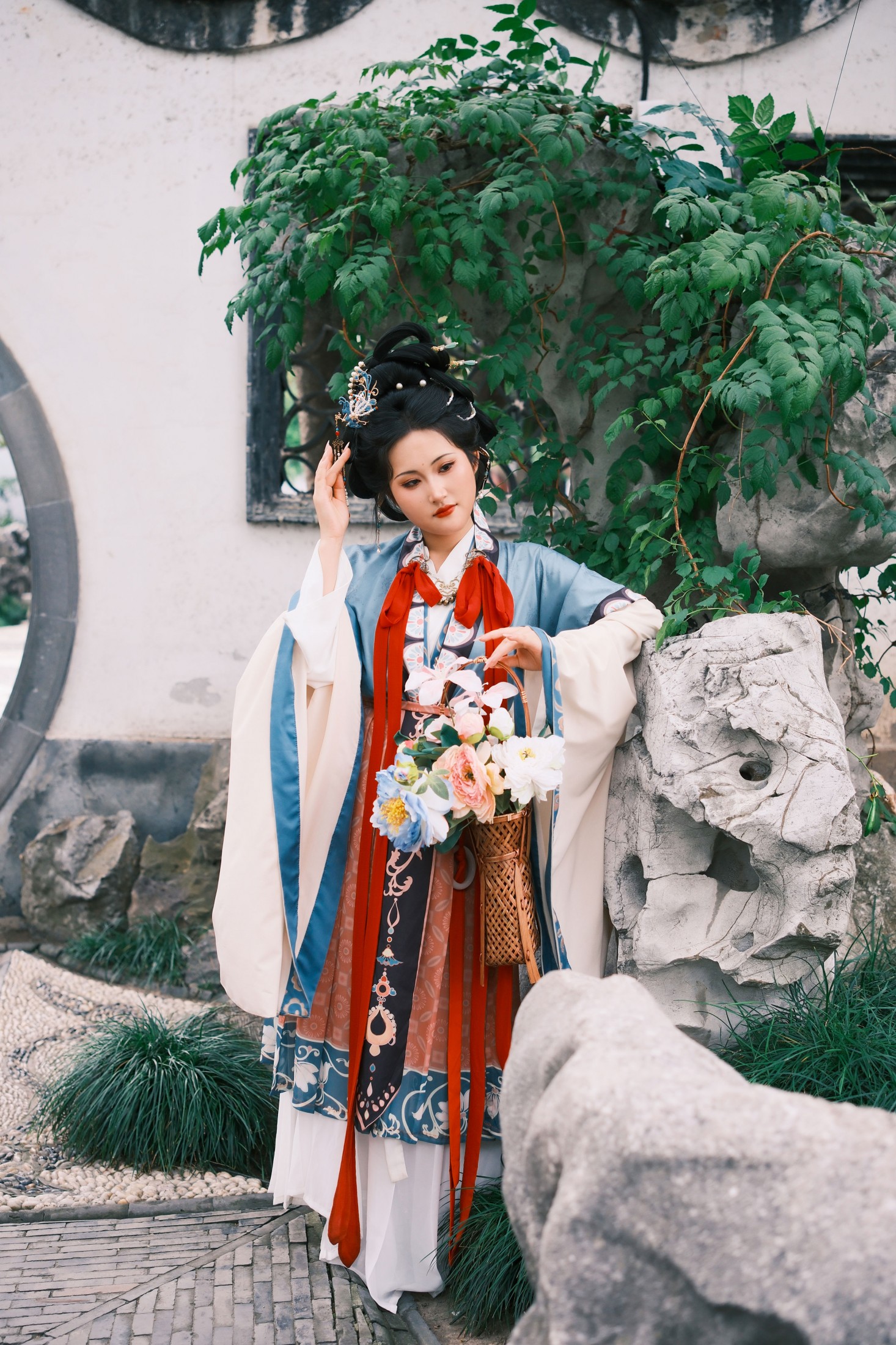 – 《宋仕女汉服》[11P]