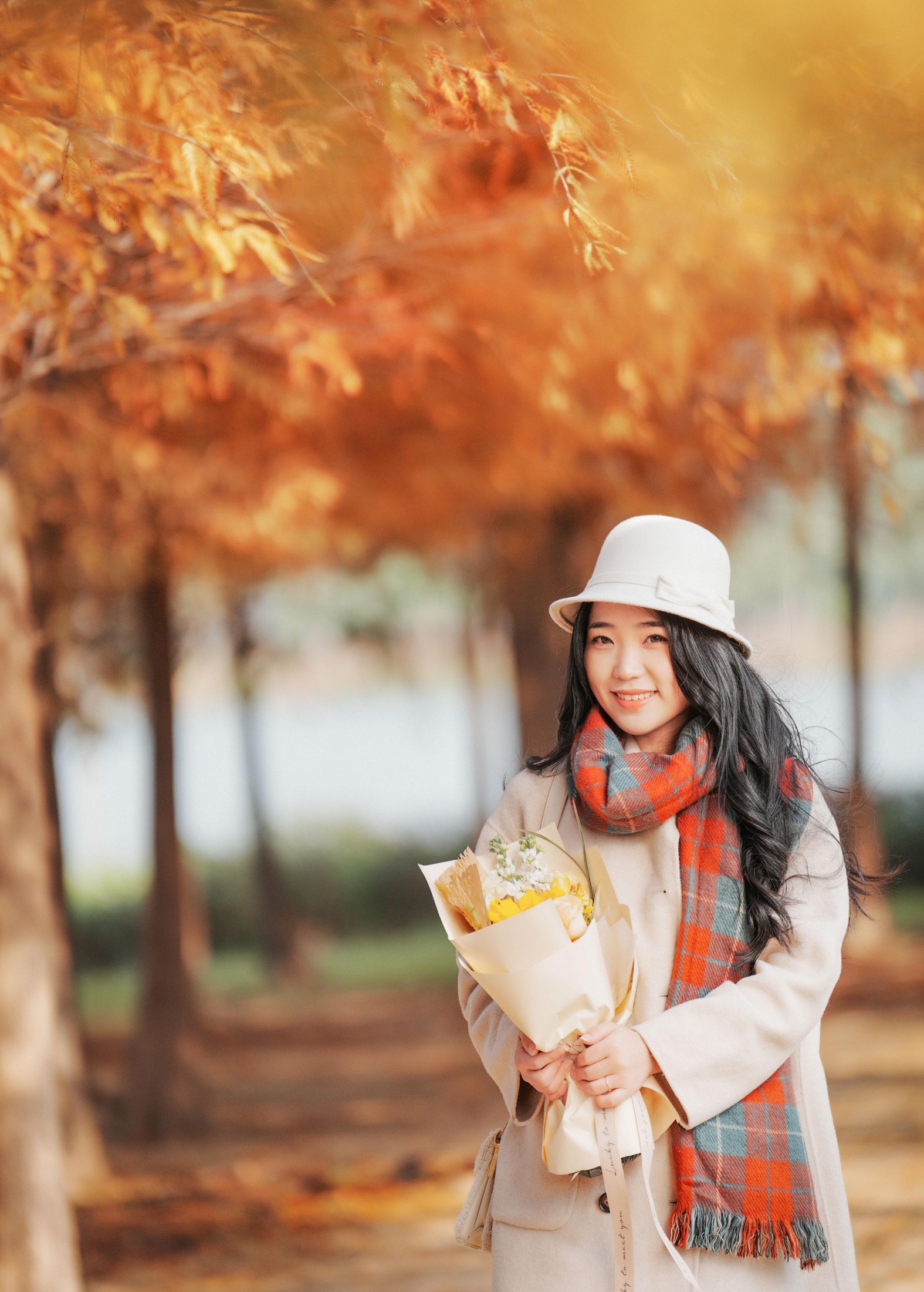 陆琳 – 《秋季人像拍摄》[15P]