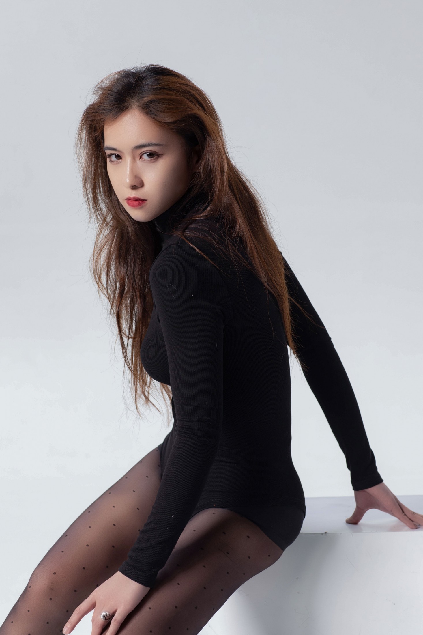 婉琪 – 《肯豆风写真》[10P] 插图5