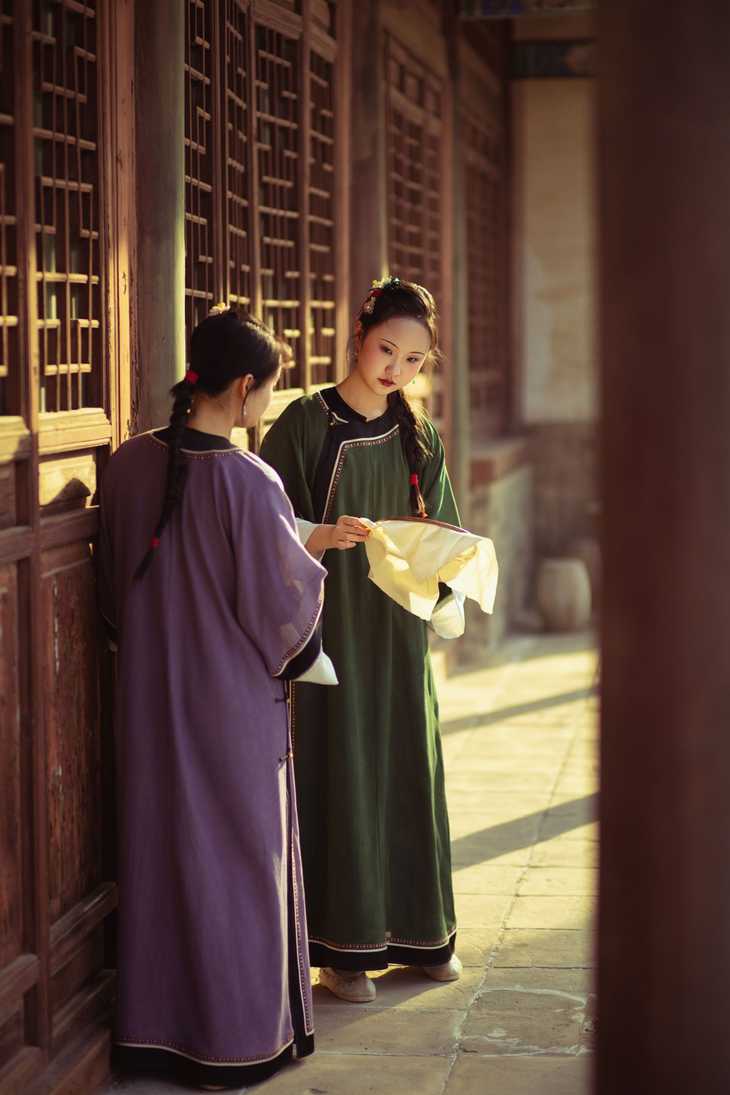 刘七七 紫千 – 《宫女谈往录》[18P]