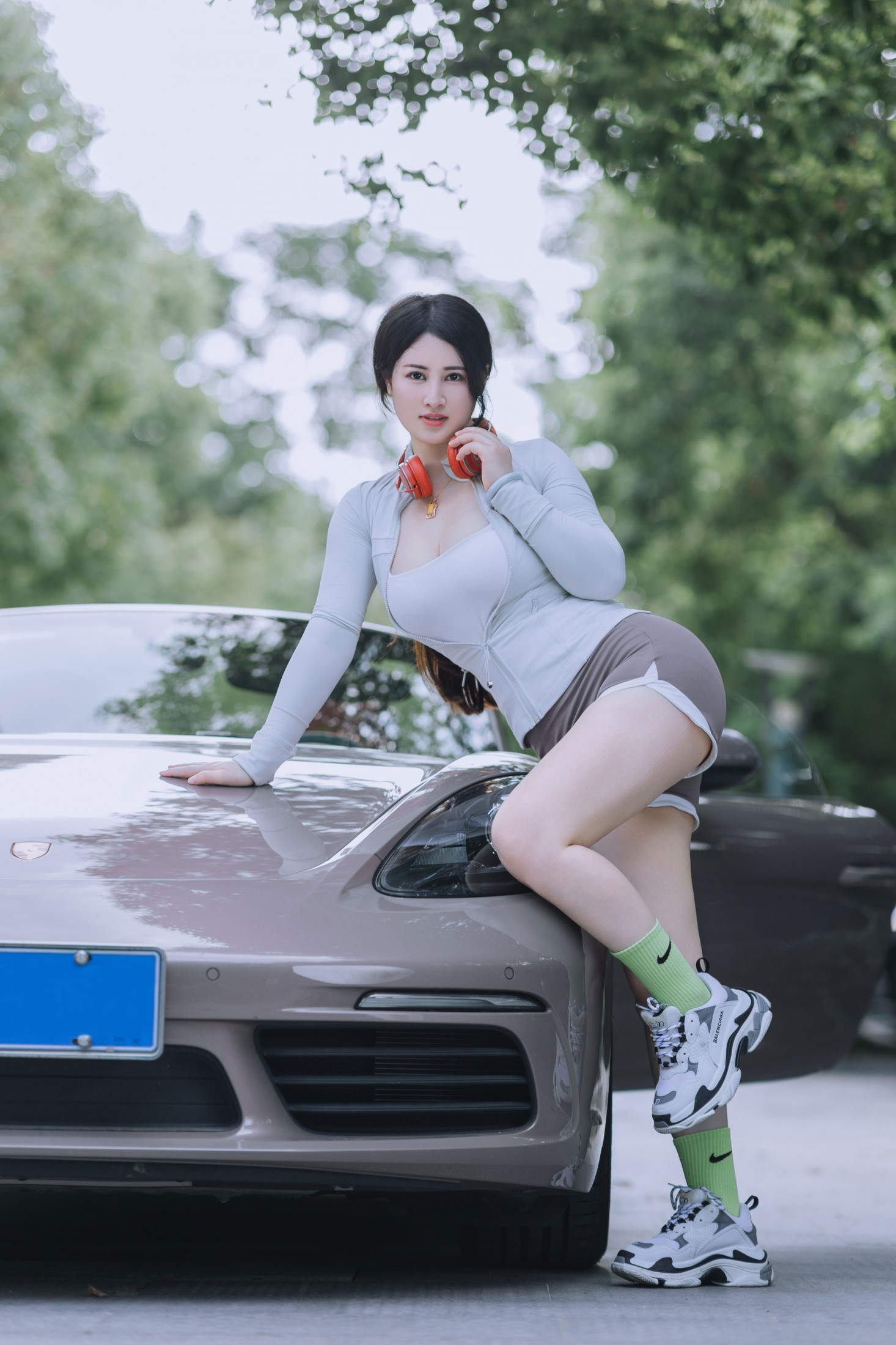 诗诗kiki – 《香车美女》[12P] 插图3