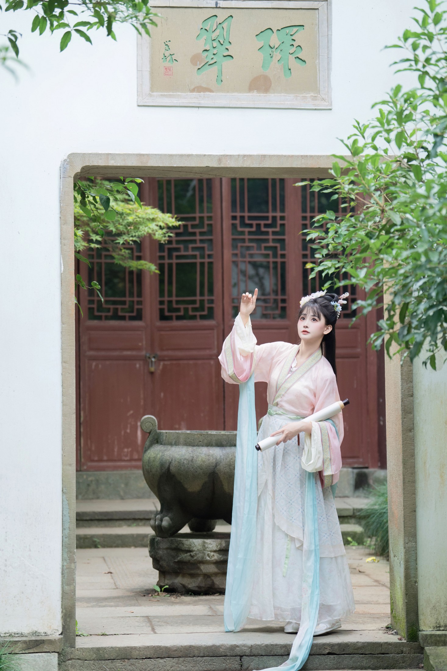 湫一只岁岁 – 《粉色仙女》[49P]