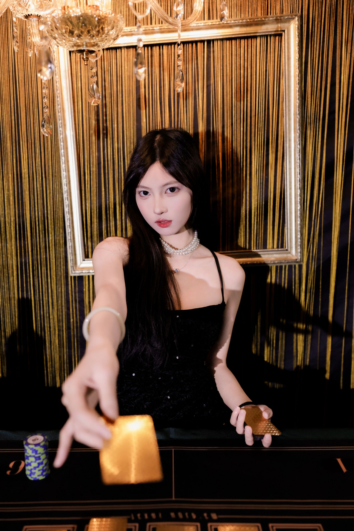 盖盖 – 《御姐》[27P]