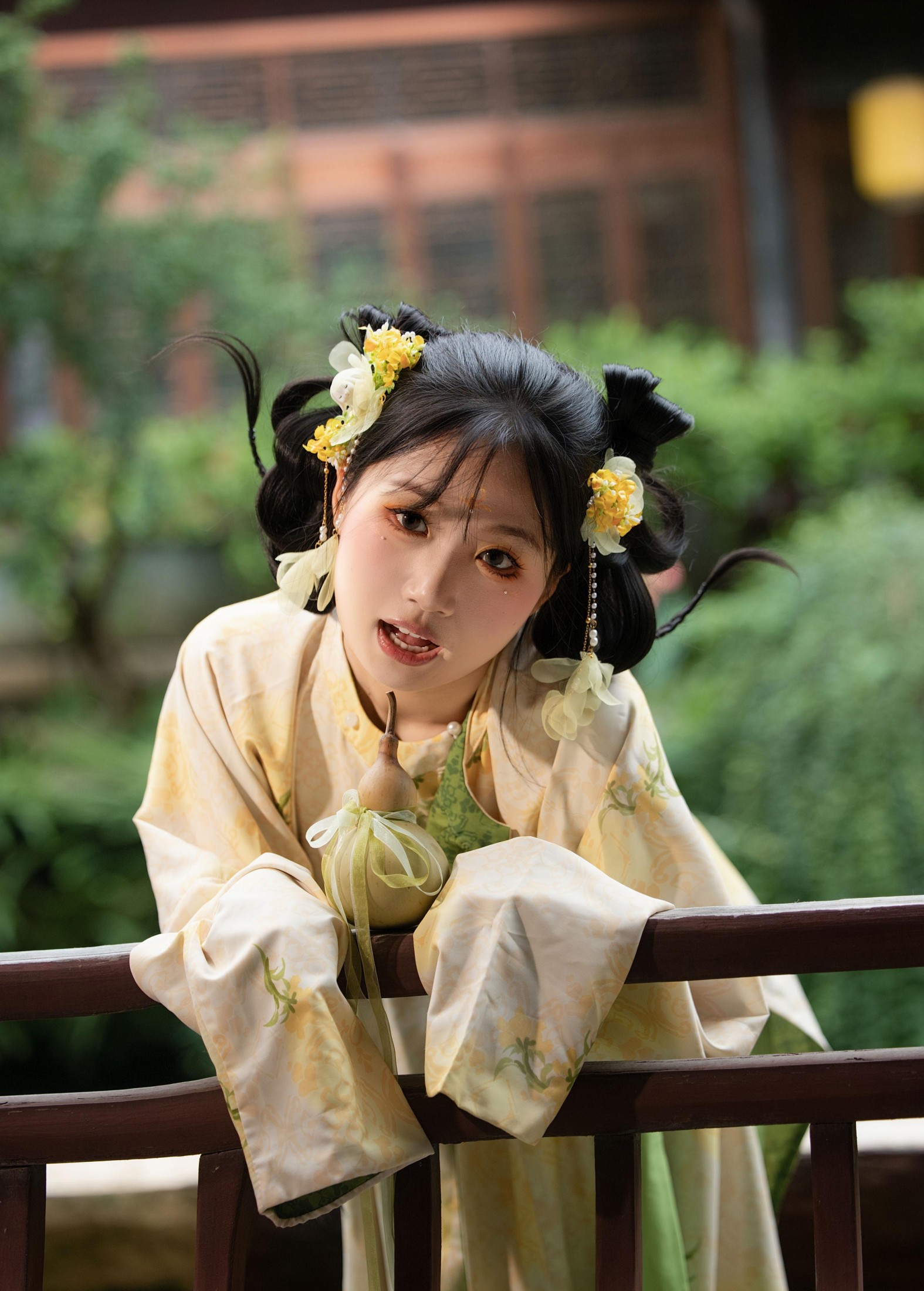 玉彤 – 《踏青去也～》[16P]