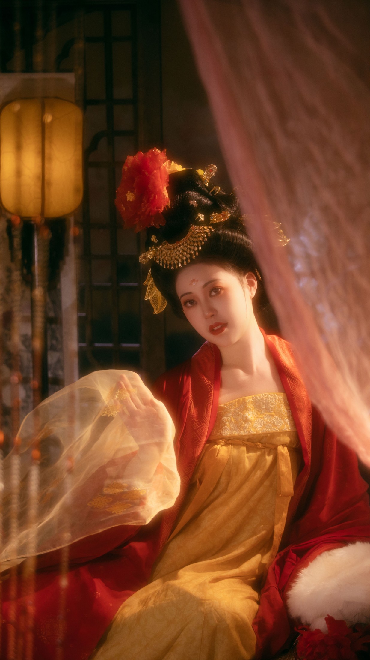 睿智的小娜 – 《贵妃娘娘》[14P]