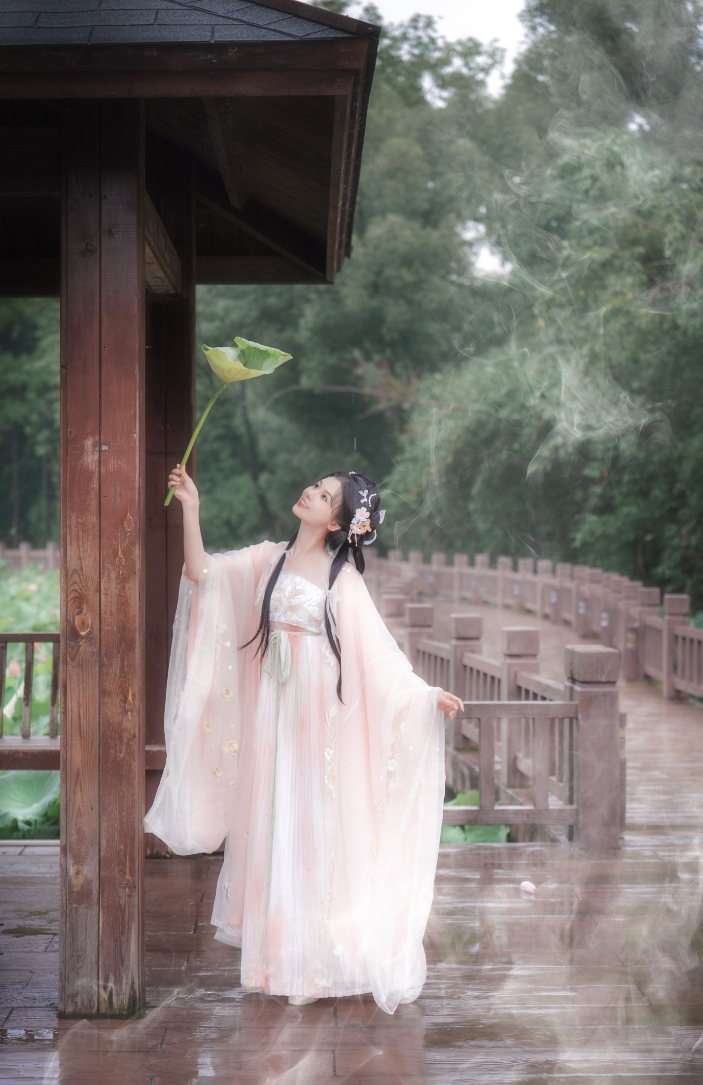 洛宁-唐 – 《古风人像拍摄-荷花》[19P]