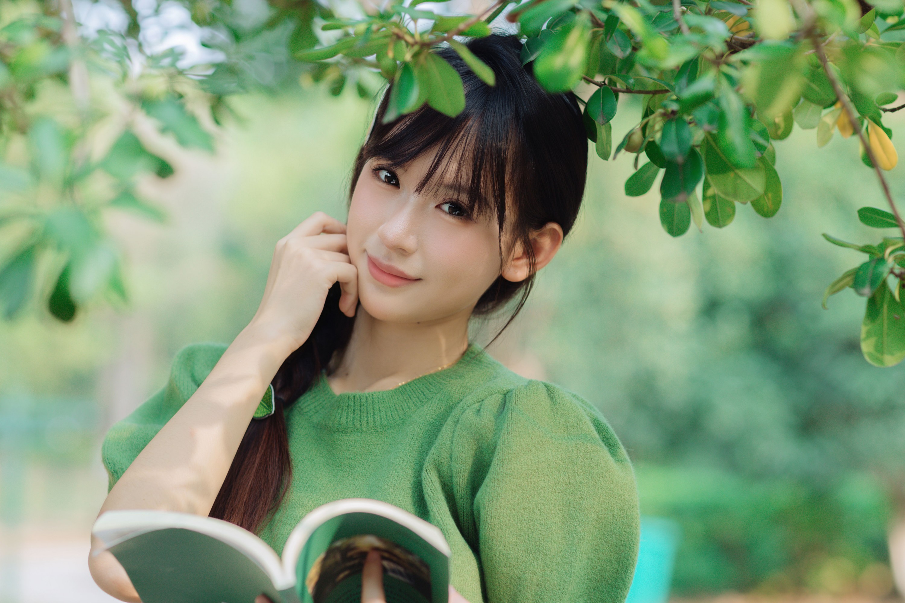 苗苗 – 《林间绿意》[25P]