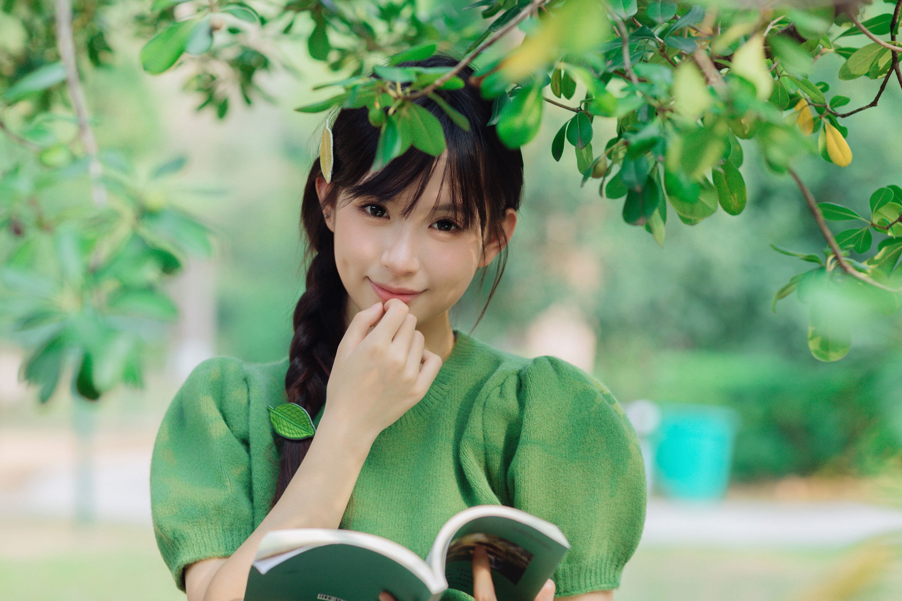 苗苗 – 《林间绿意》[25P]